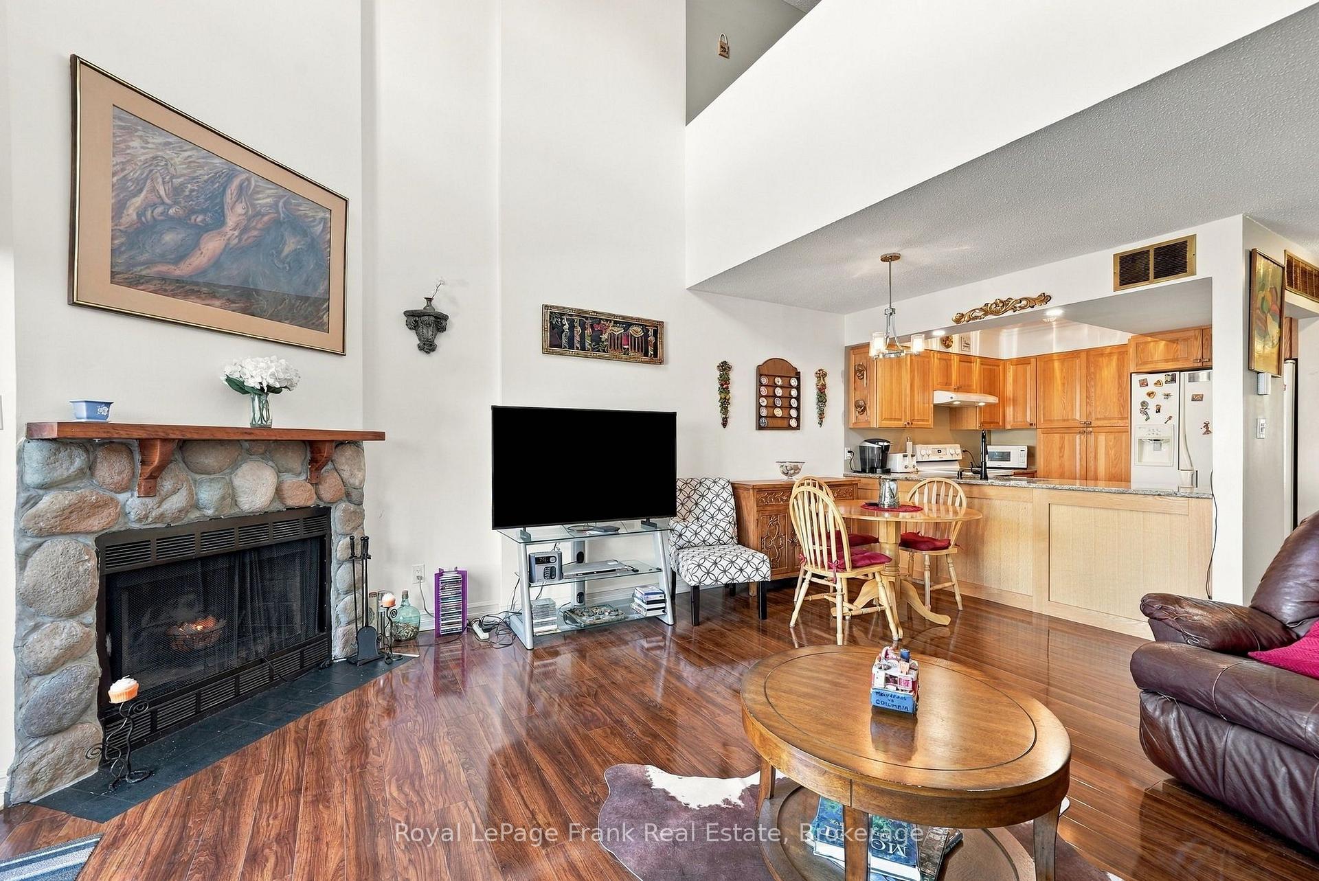 Photo 14 of Unit 3, 21 Laguna Parkway, Ramara, Brechin — HOMEH