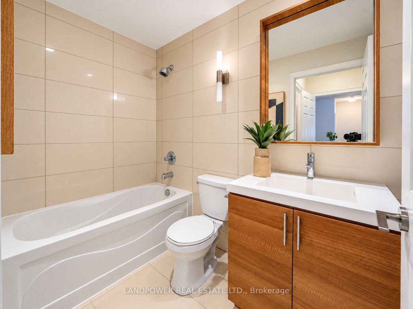 Photo 14 of Unit 270, 23 Cox Boulevard, Markham, Unionville — HOMEH