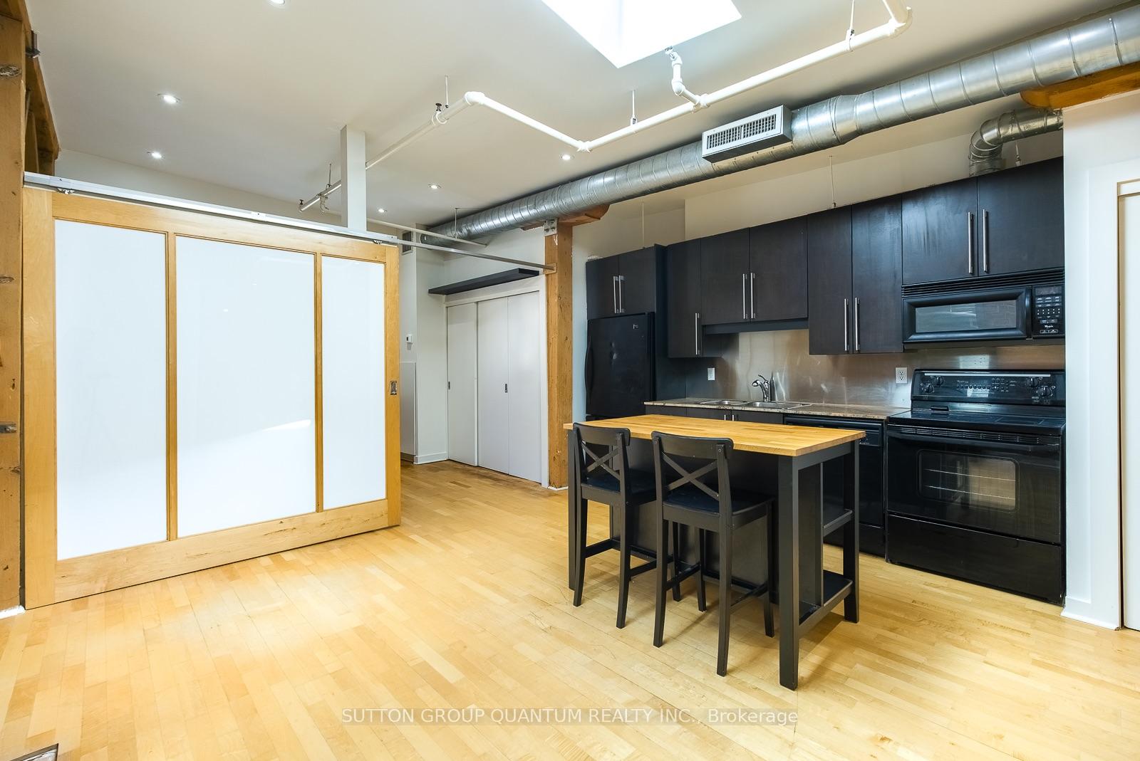 Photo 6 of Unit 413, 81A Front Street E, Toronto, Waterfront Communities — HOMEH