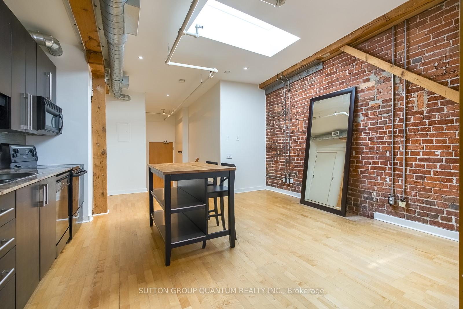 Photo 7 of Unit 413, 81A Front Street E, Toronto, Waterfront Communities — HOMEH