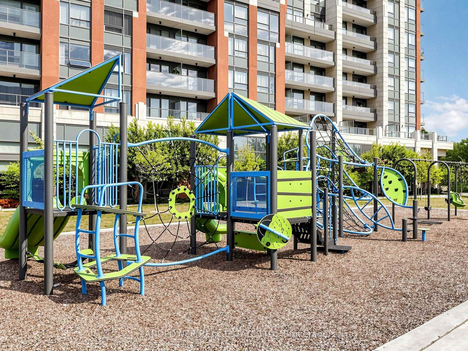 Photo 28 of Unit 120, 18 Uptown Drive, Markham, Unionville — HOMEH