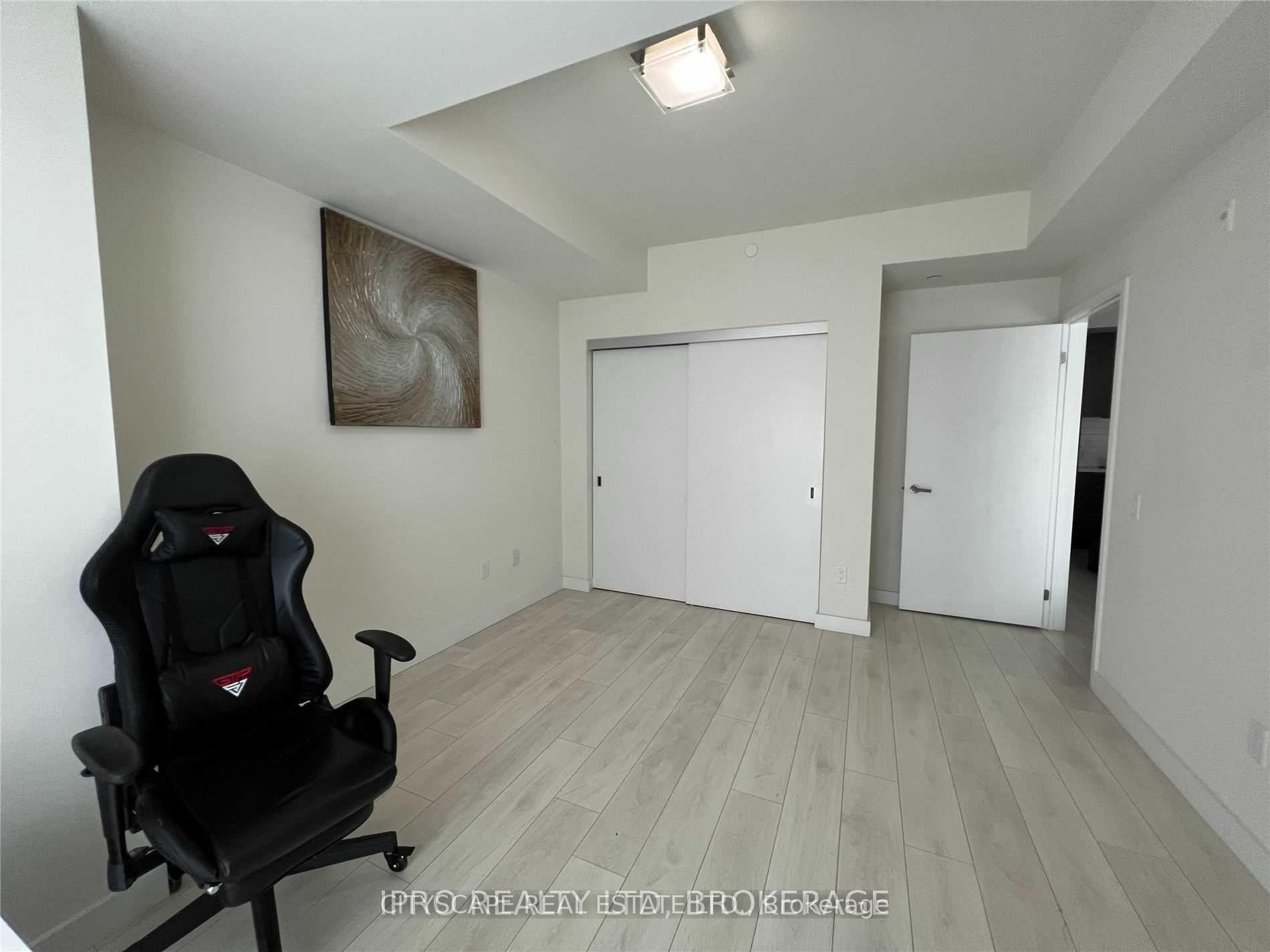 Photo 4 of Unit 204, 5005 Harvard Road, Mississauga, Churchill Meadows — HOMEH