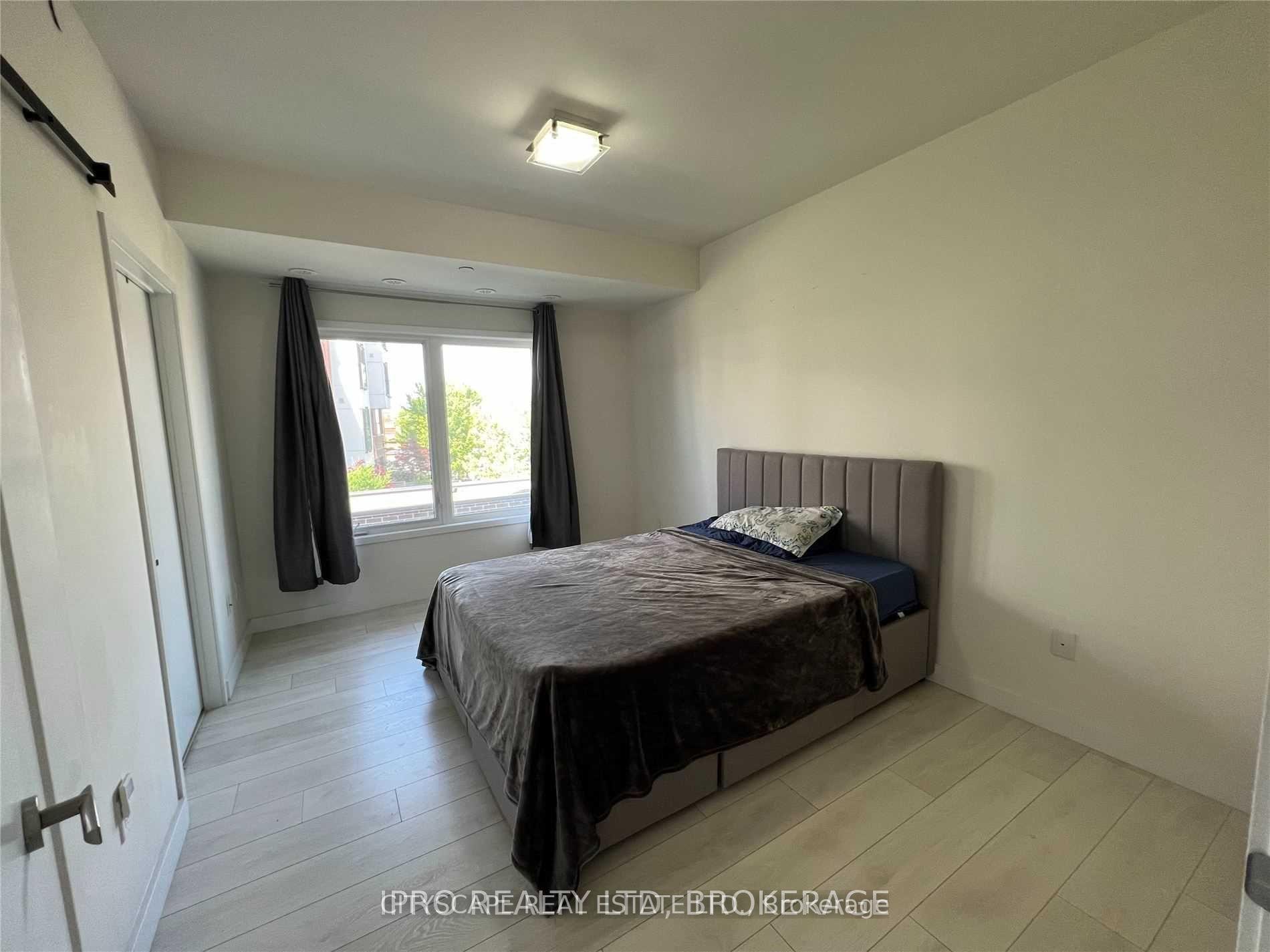 Photo 5 of Unit 204, 5005 Harvard Road, Mississauga, Churchill Meadows — HOMEH