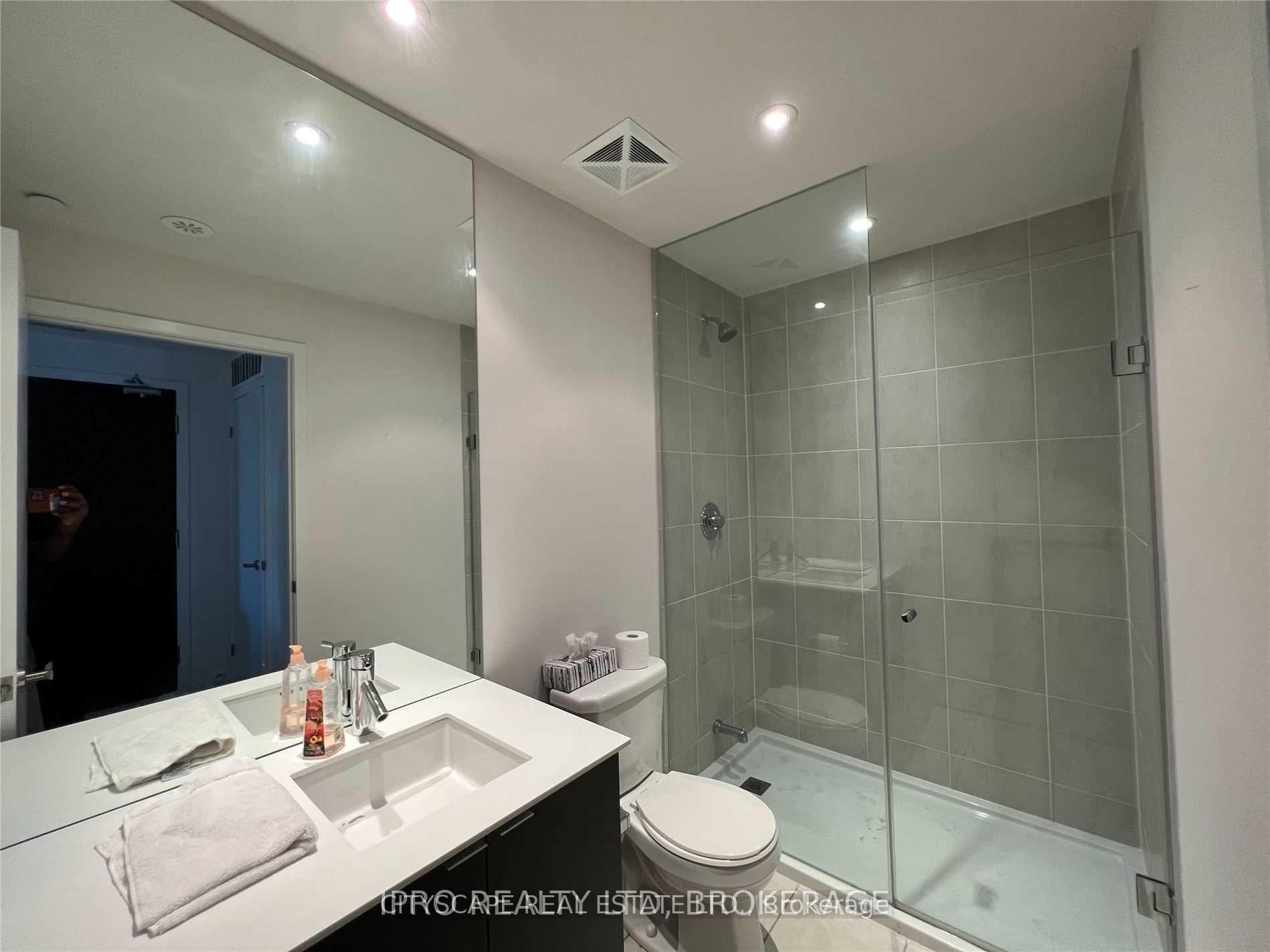 Photo 8 of Unit 204, 5005 Harvard Road, Mississauga, Churchill Meadows — HOMEH