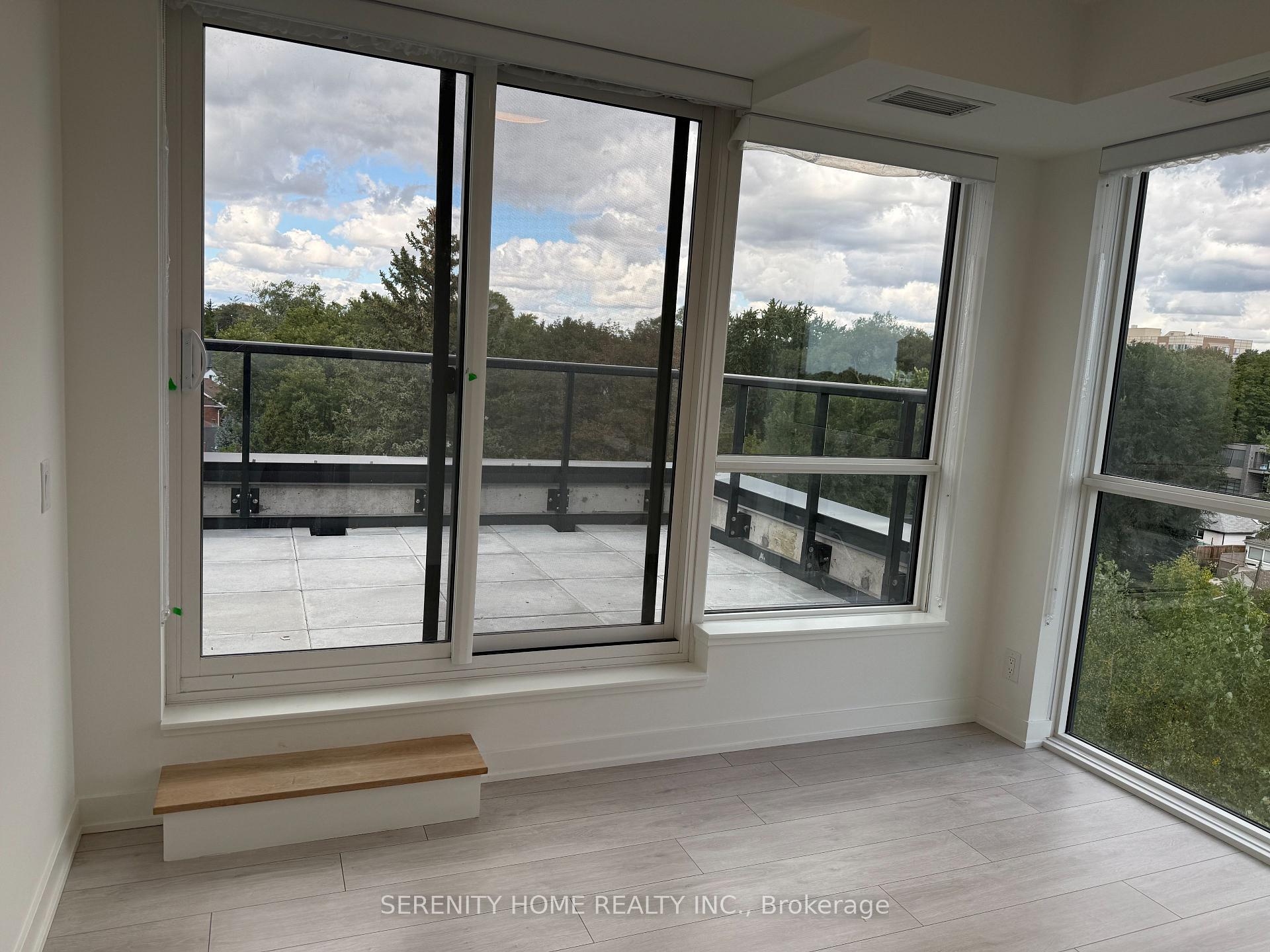 Photo 10 of Unit 610, 1381 Lakeshore Road E, Mississauga, Lakeview — HOMEH