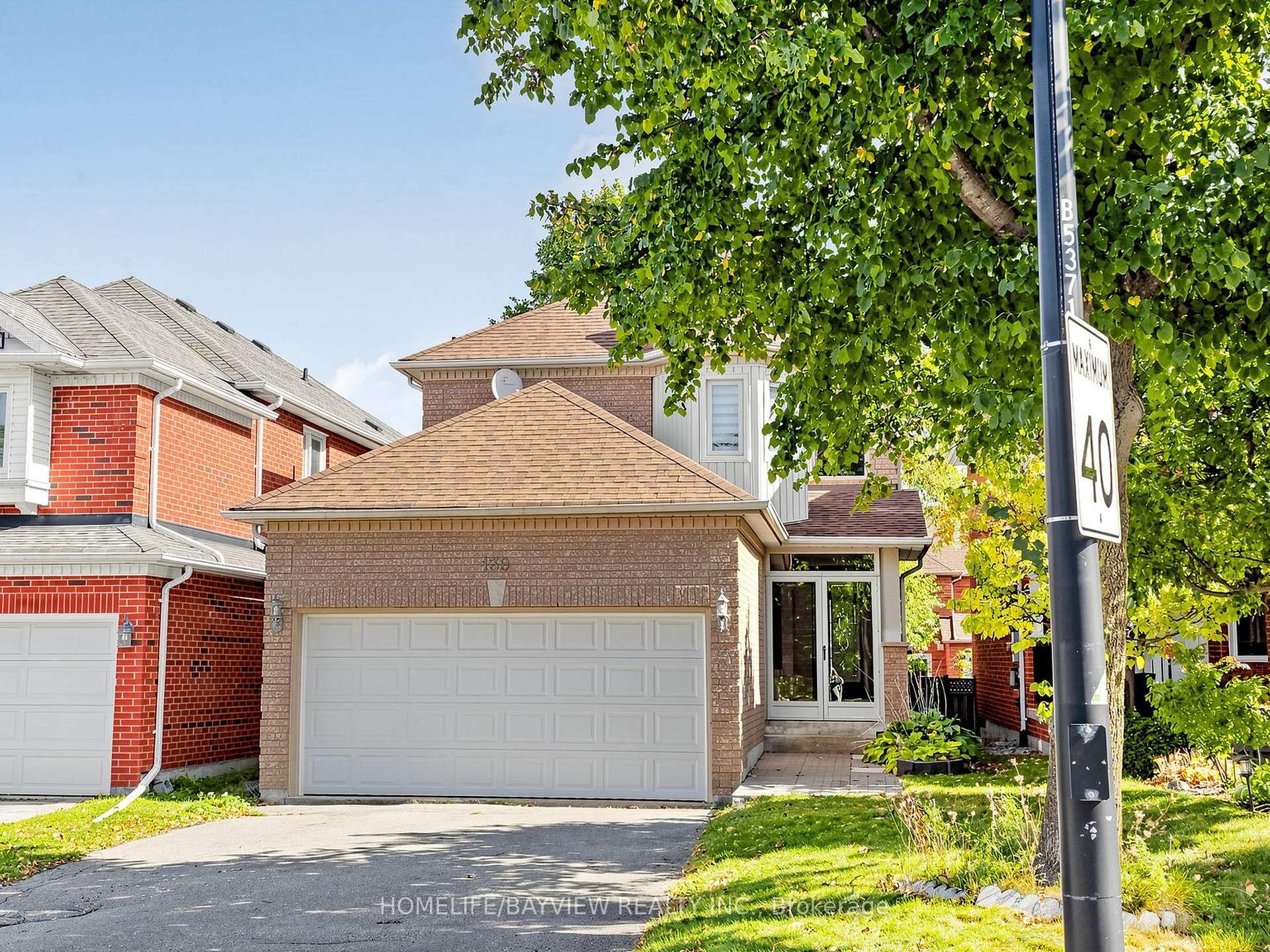 Photo 2 of 139 Rushbrook Drive, Newmarket, Summerhill Estates — HOMEH