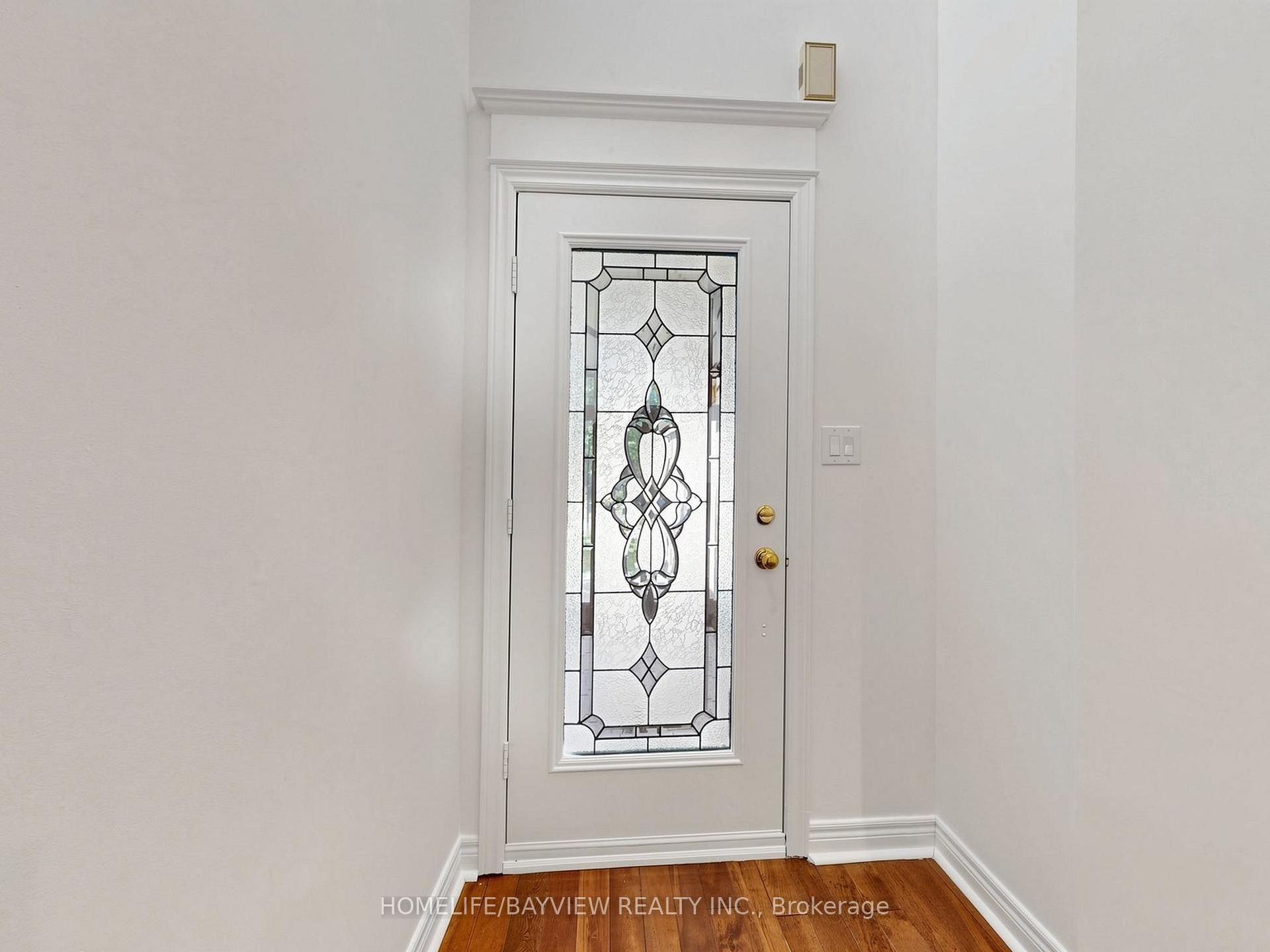 Photo 5 of 139 Rushbrook Drive, Newmarket, Summerhill Estates — HOMEH
