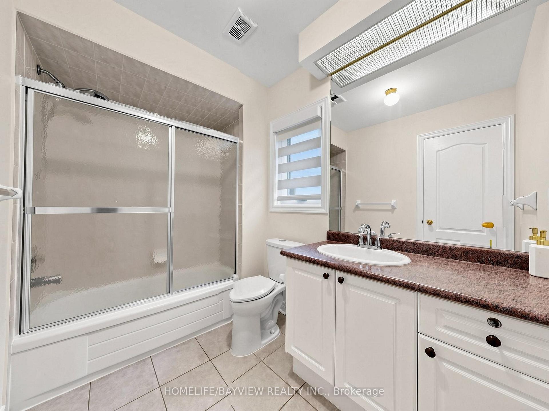 Photo 21 of 139 Rushbrook Drive, Newmarket, Summerhill Estates — HOMEH