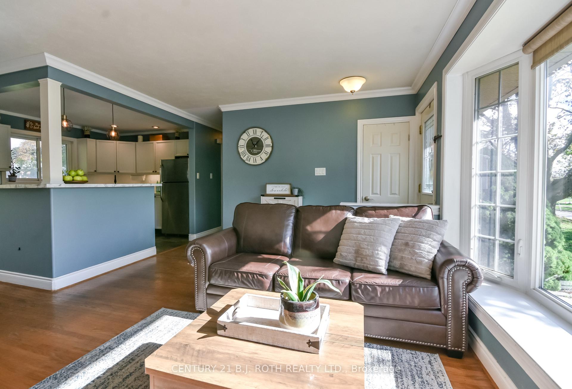 Photo 7 of 74 Rose Street, Barrie, Wellington — HOMEH