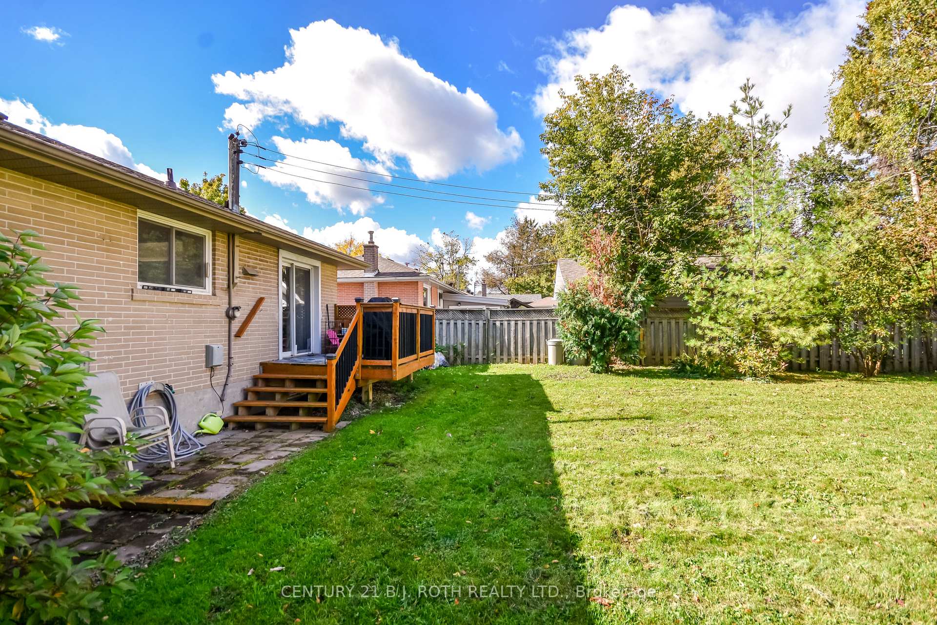 Photo 34 of 74 Rose Street, Barrie, Wellington — HOMEH