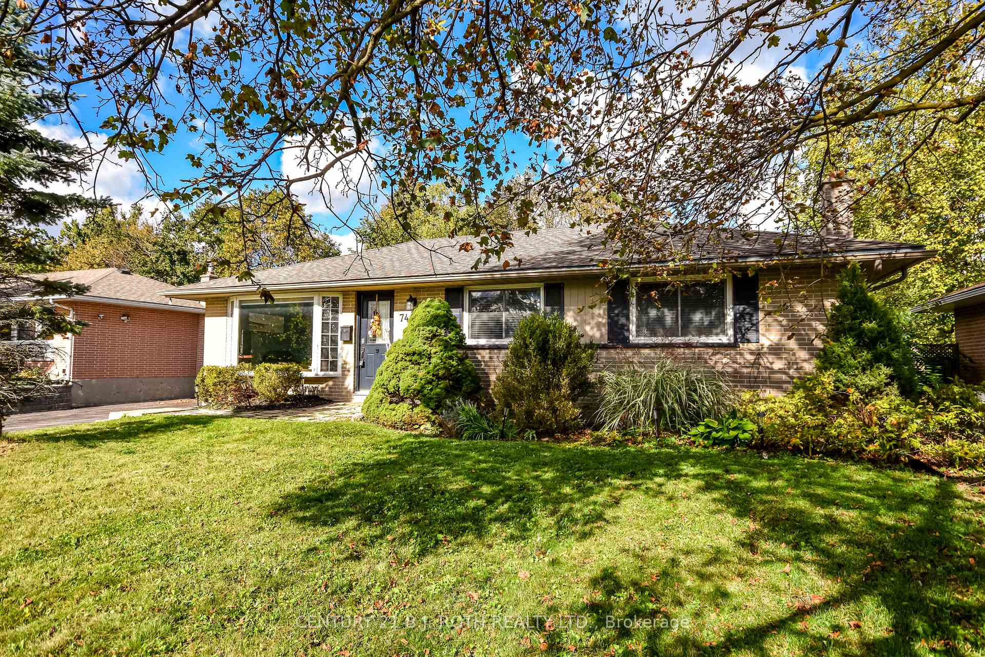 Photo 41 of 74 Rose Street, Barrie, Wellington — HOMEH