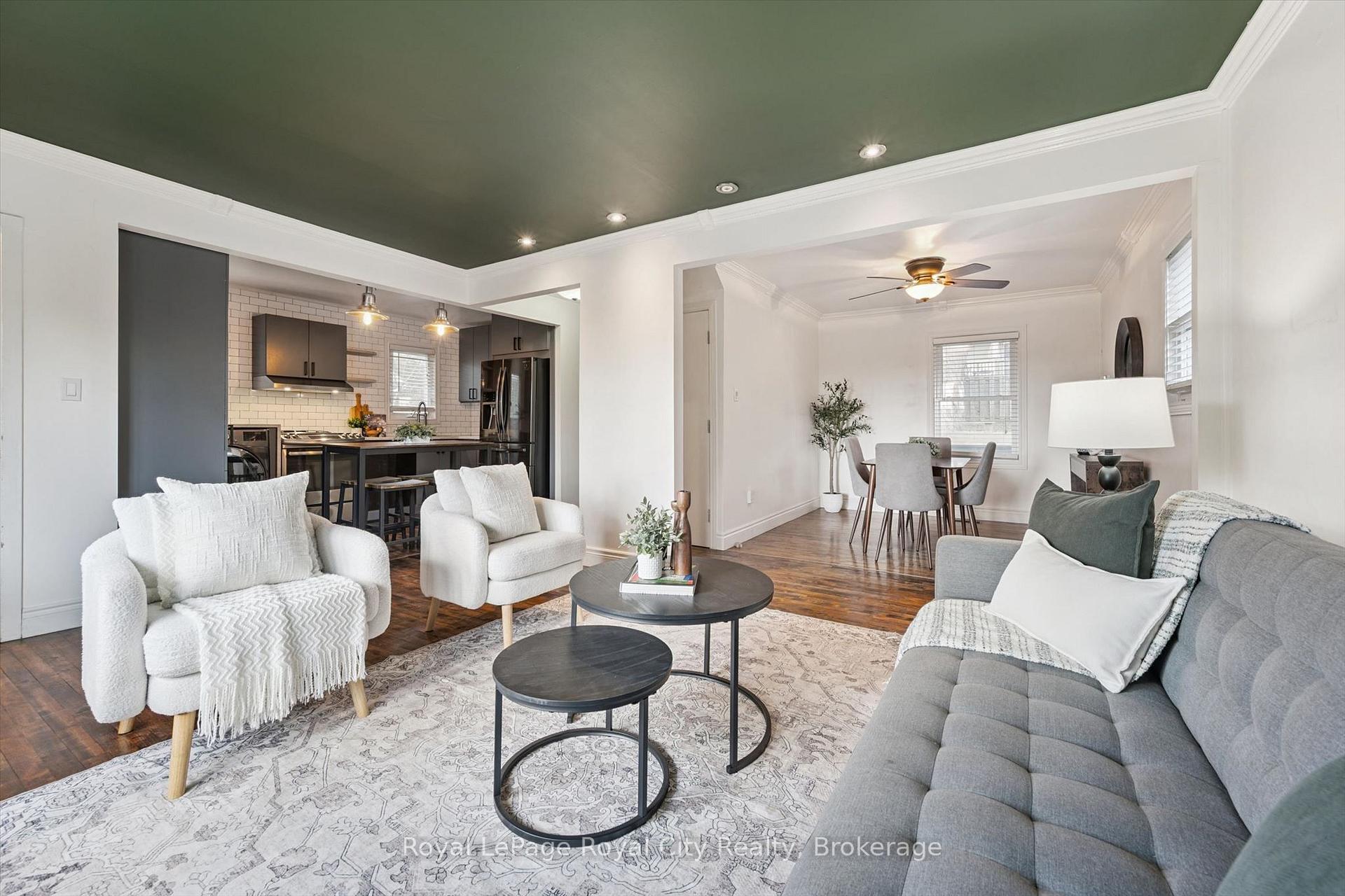 Photo 2 of 39 Ridgewood Avenue, Guelph, Junction/Onward Willow — HOMEH