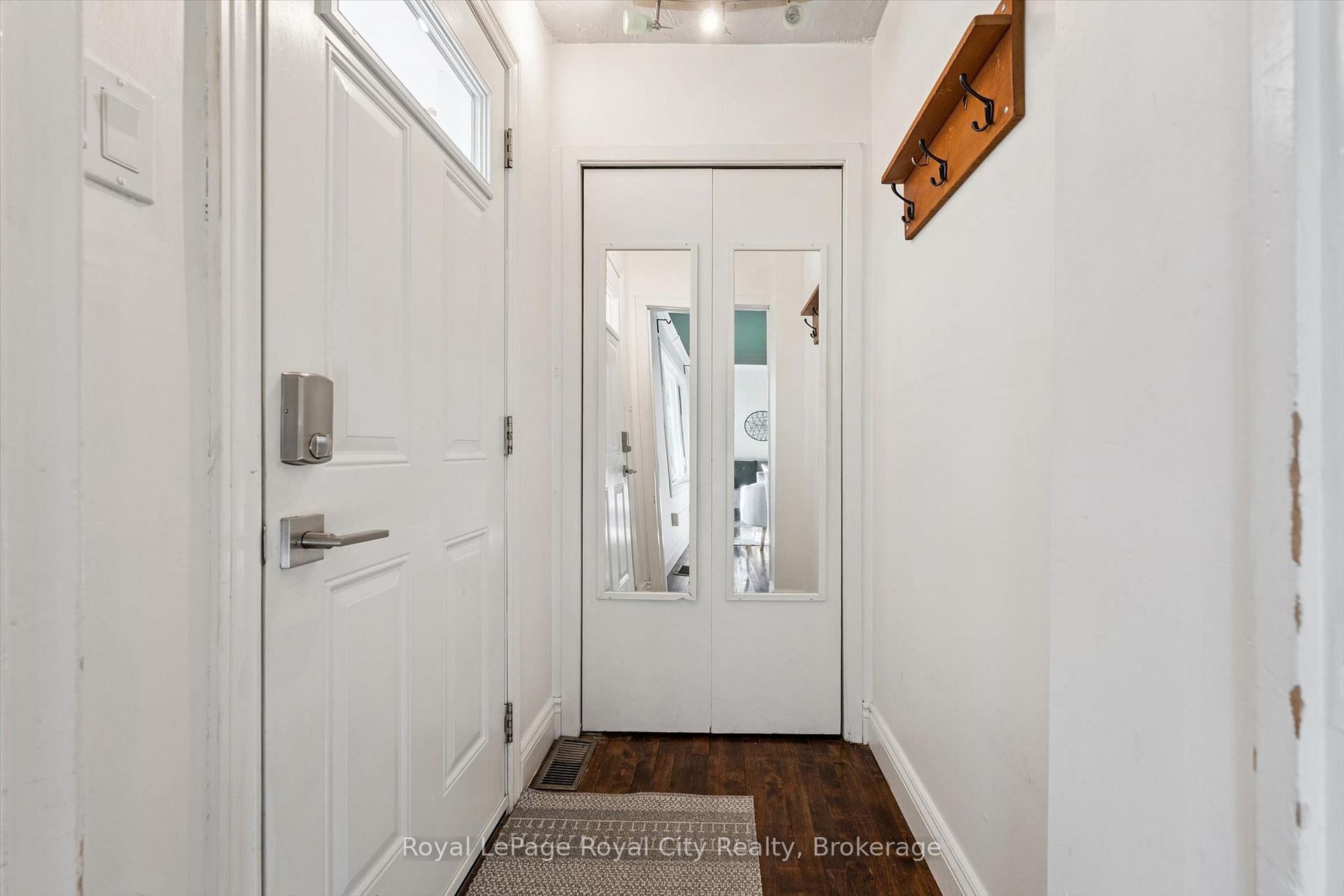 Photo 6 of 39 Ridgewood Avenue, Guelph, Junction/Onward Willow — HOMEH