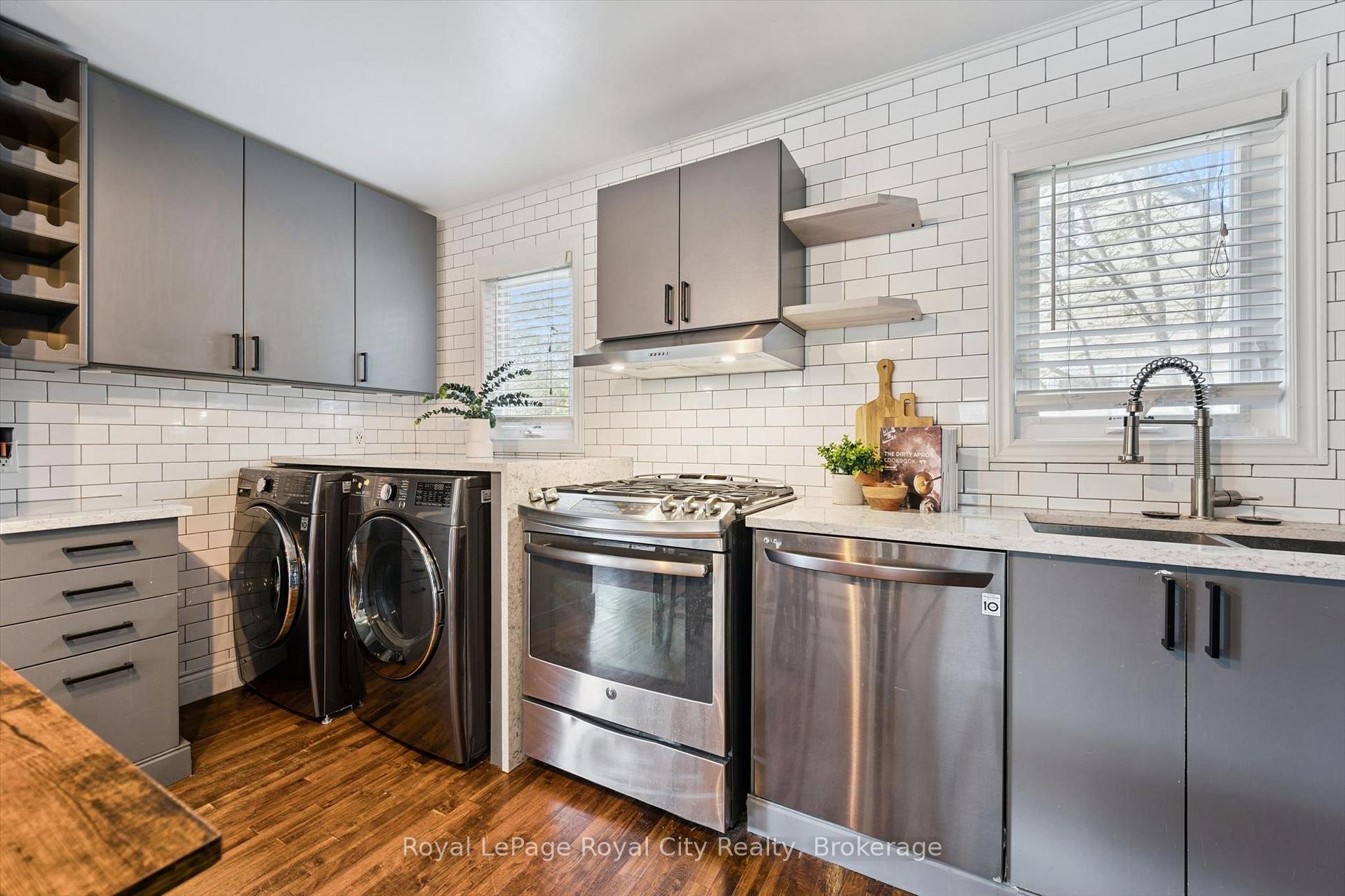 Photo 14 of 39 Ridgewood Avenue, Guelph, Junction/Onward Willow — HOMEH