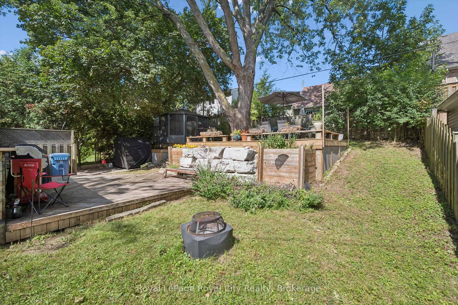 Photo 34 of 39 Ridgewood Avenue, Guelph, Junction/Onward Willow — HOMEH