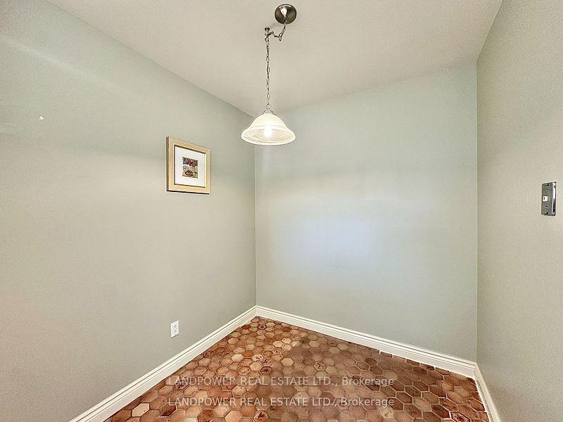 Photo 4 of Unit #716, 3181 Bayview Avenue, North York, Bayview Woods-Steeles — HOMEH