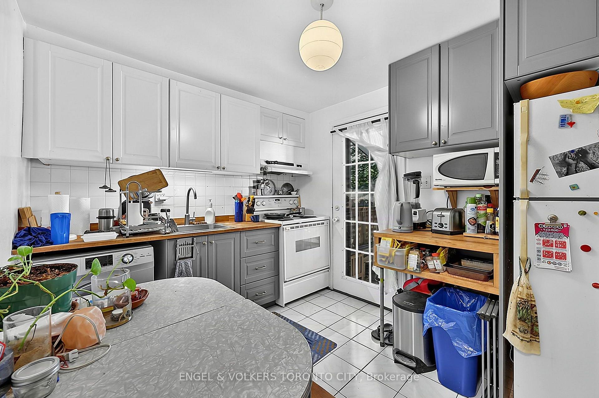 Photo 11 of 1242 College Street, Toronto, Dufferin Grove — HOMEH