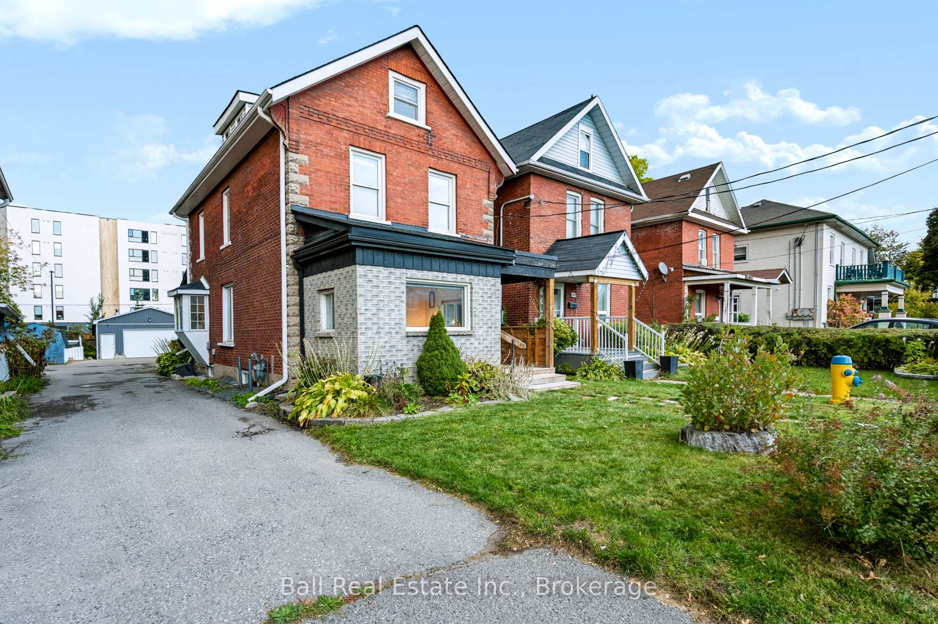 Photo 3 of 196 Perry Street, Peterborough, Town Ward 3 — HOMEH