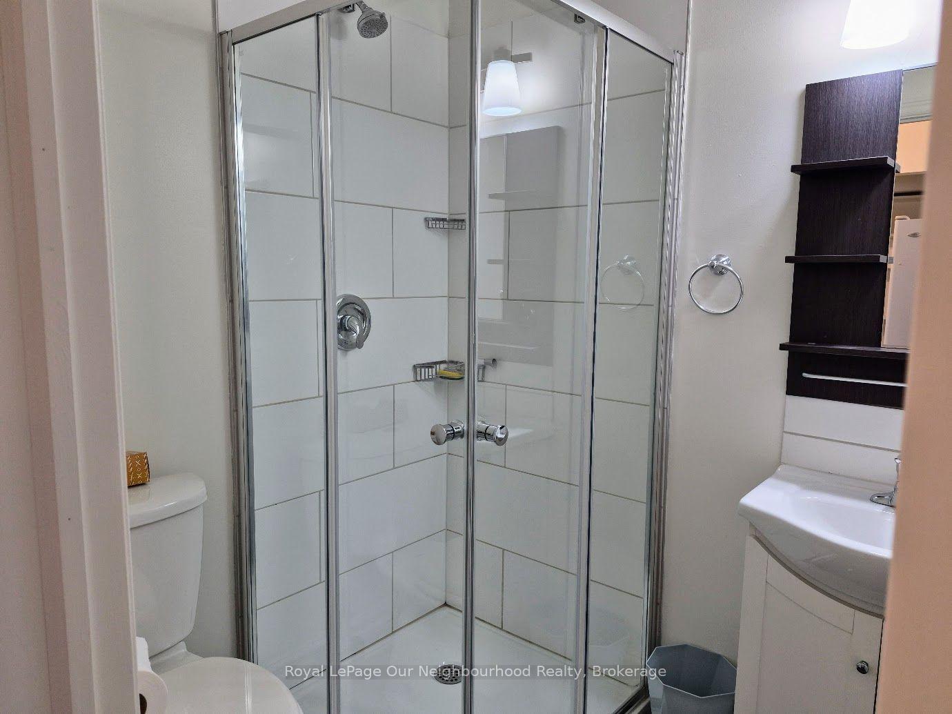 Photo 7 of Unit Main, 11 Colborne Street W, Oshawa, O'Neill — HOMEH