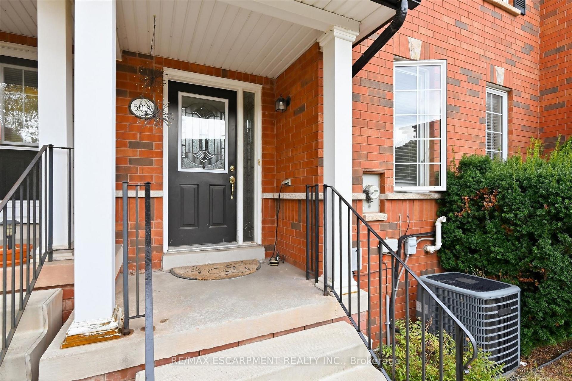 Photo 4 of 5035 Corporate Drive, Burlington, Palmer — HOMEH