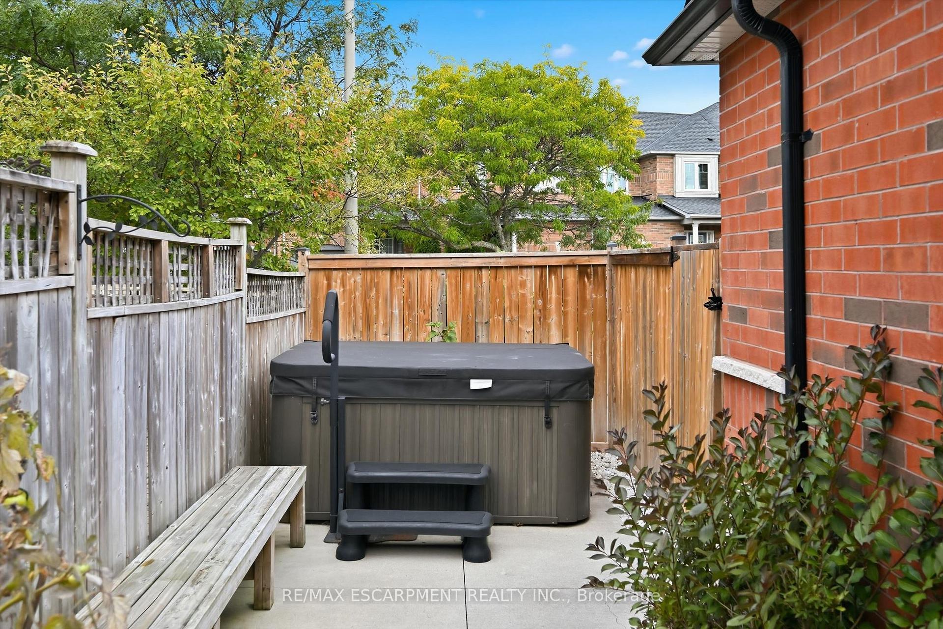 Photo 40 of 5035 Corporate Drive, Burlington, Palmer — HOMEH