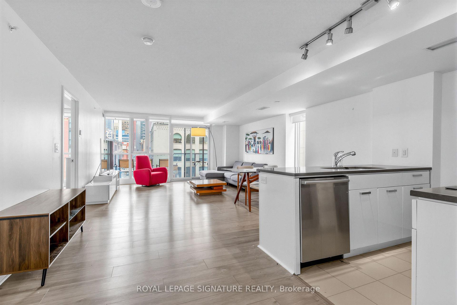 Photo 3 of Unit 414, 295 Adelaide Street W, Toronto, Waterfront Communities — HOMEH