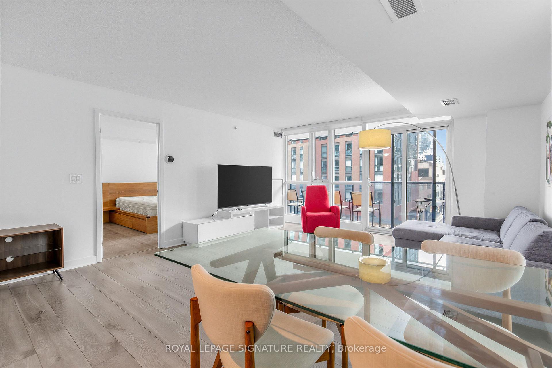Photo 9 of Unit 414, 295 Adelaide Street W, Toronto, Waterfront Communities — HOMEH