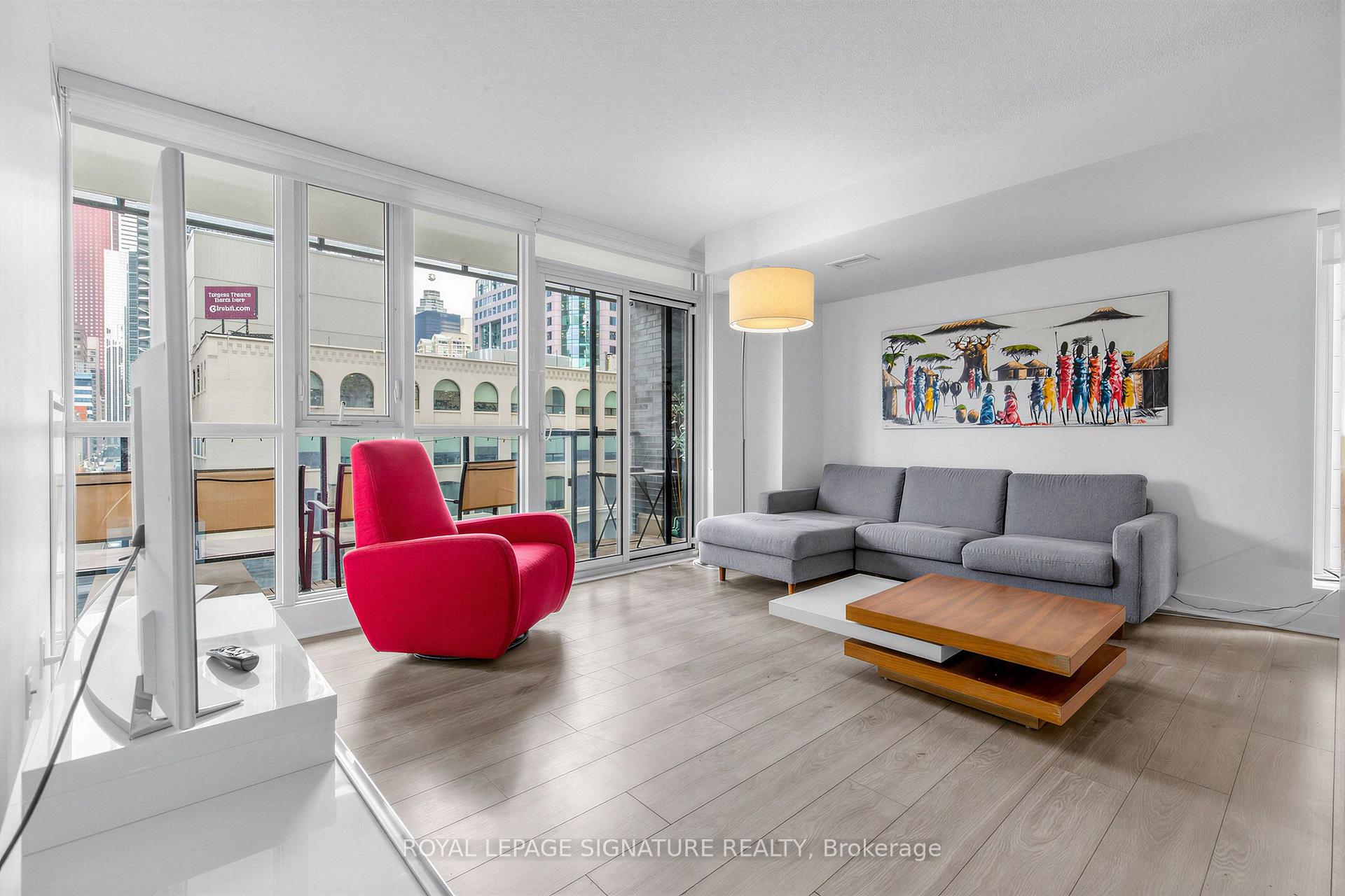 Photo 10 of Unit 414, 295 Adelaide Street W, Toronto, Waterfront Communities — HOMEH