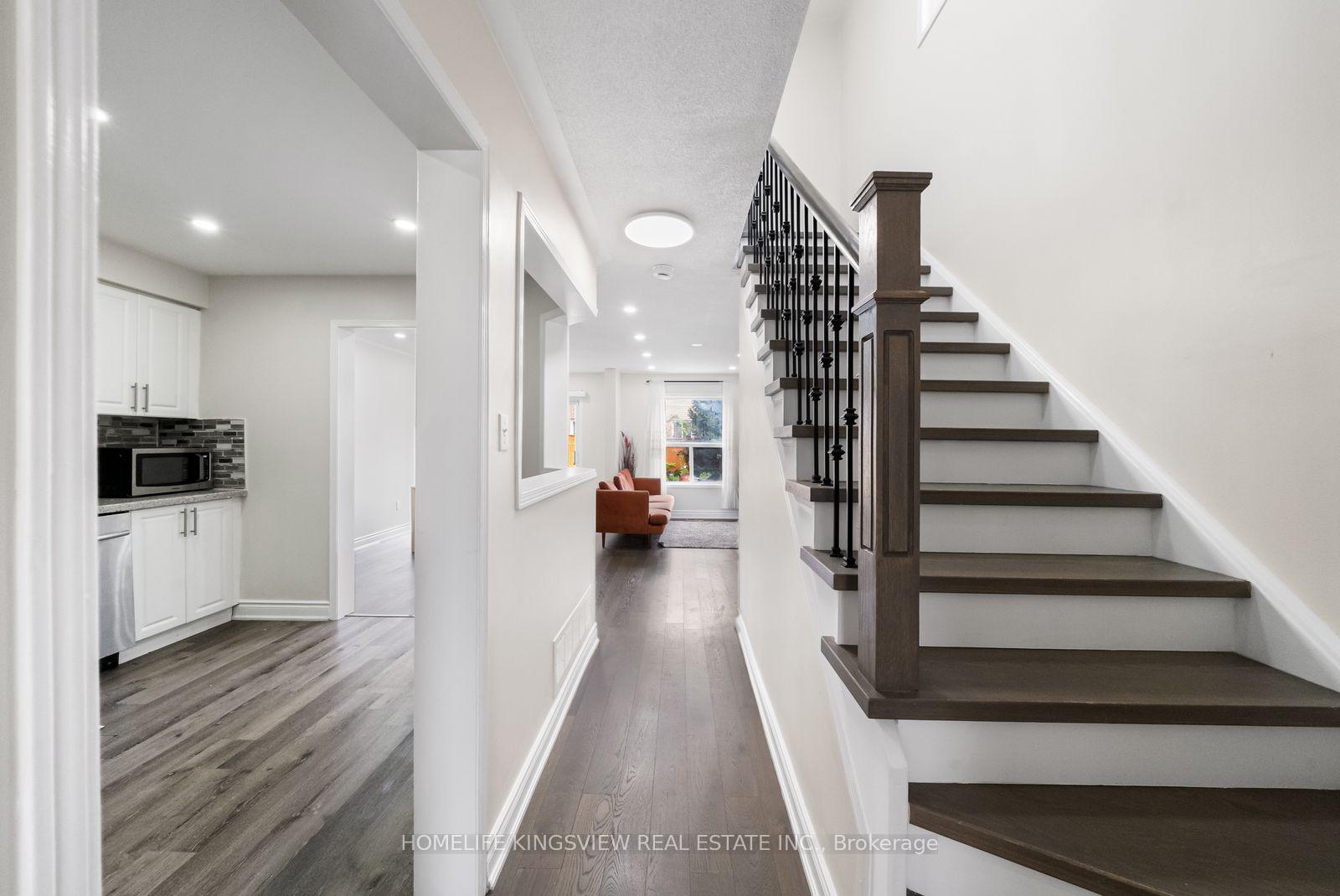 Photo 7 of 7237 Frontier Ridge, Mississauga, Meadowvale Village — HOMEH