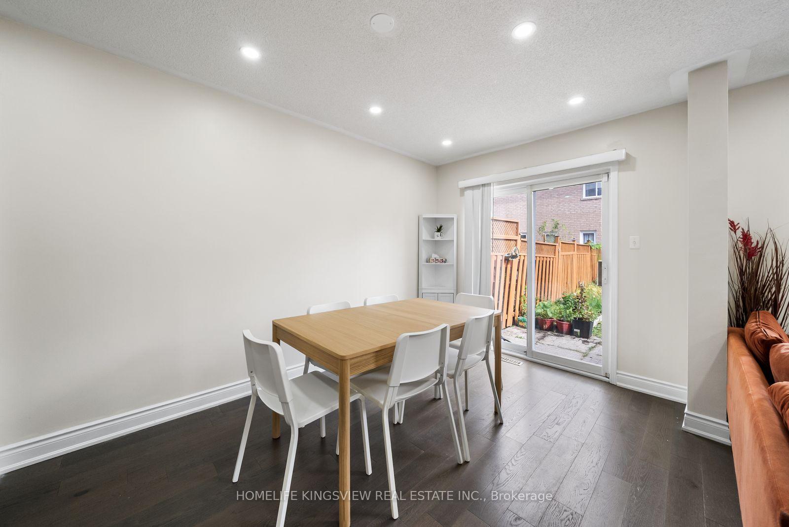 Photo 9 of 7237 Frontier Ridge, Mississauga, Meadowvale Village — HOMEH