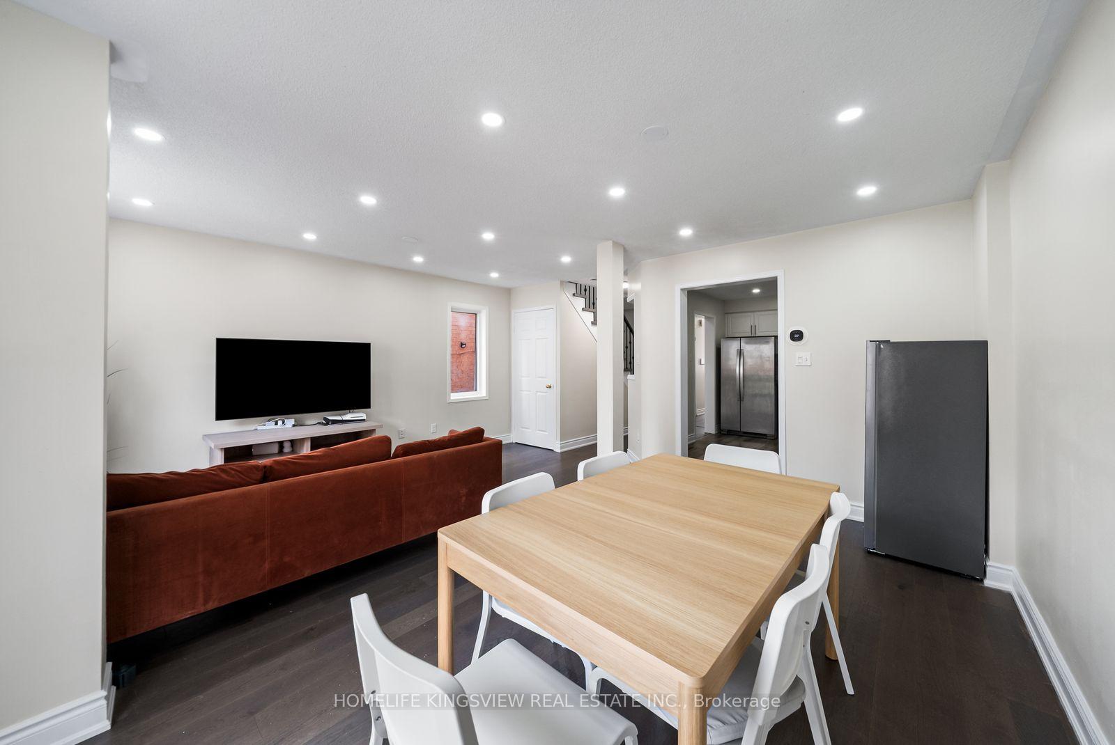 Photo 12 of 7237 Frontier Ridge, Mississauga, Meadowvale Village — HOMEH