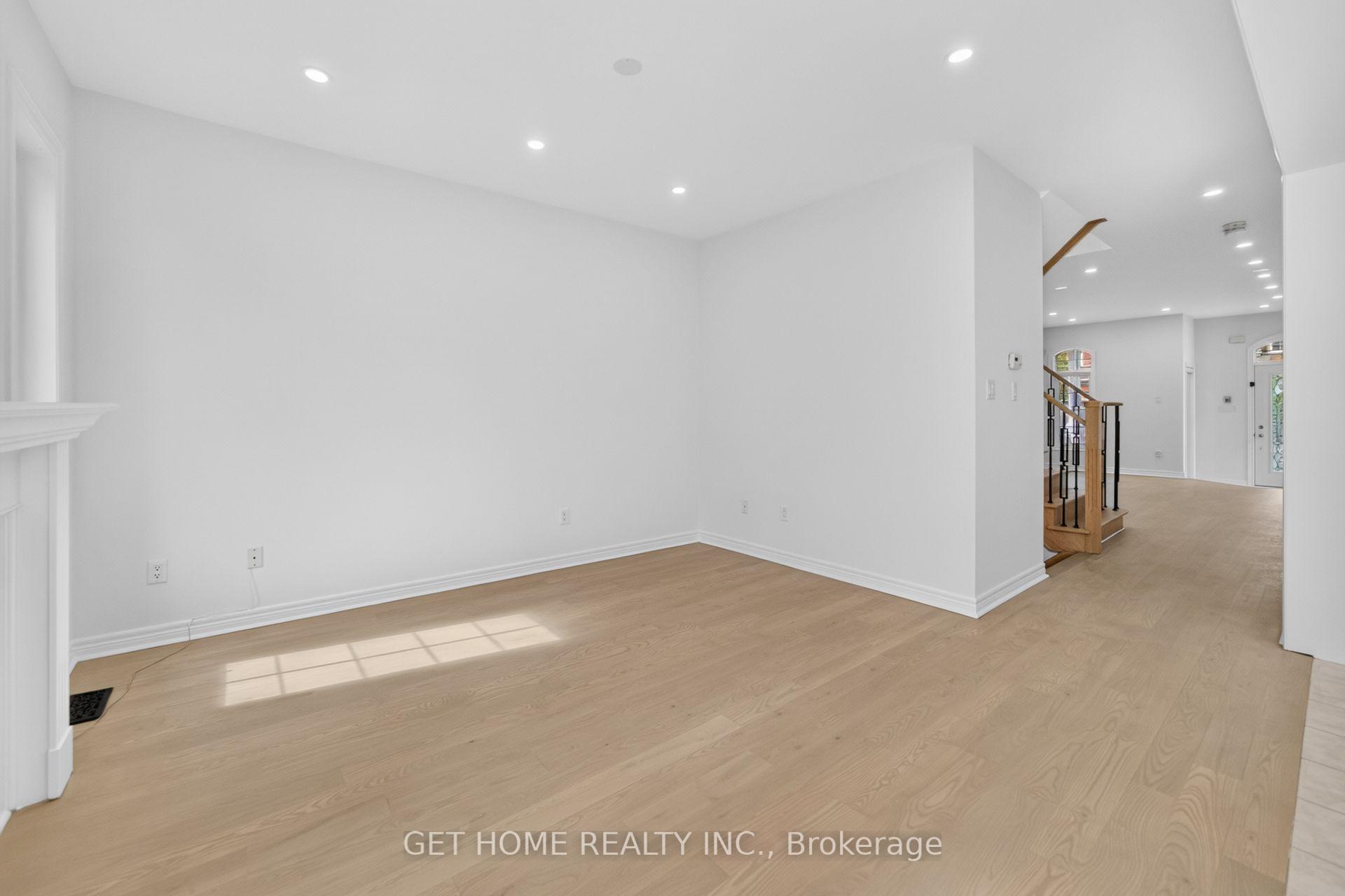 Photo 14 of 3 Callalily Road, Brampton, Northwest Sandalwood Parkway — HOMEH