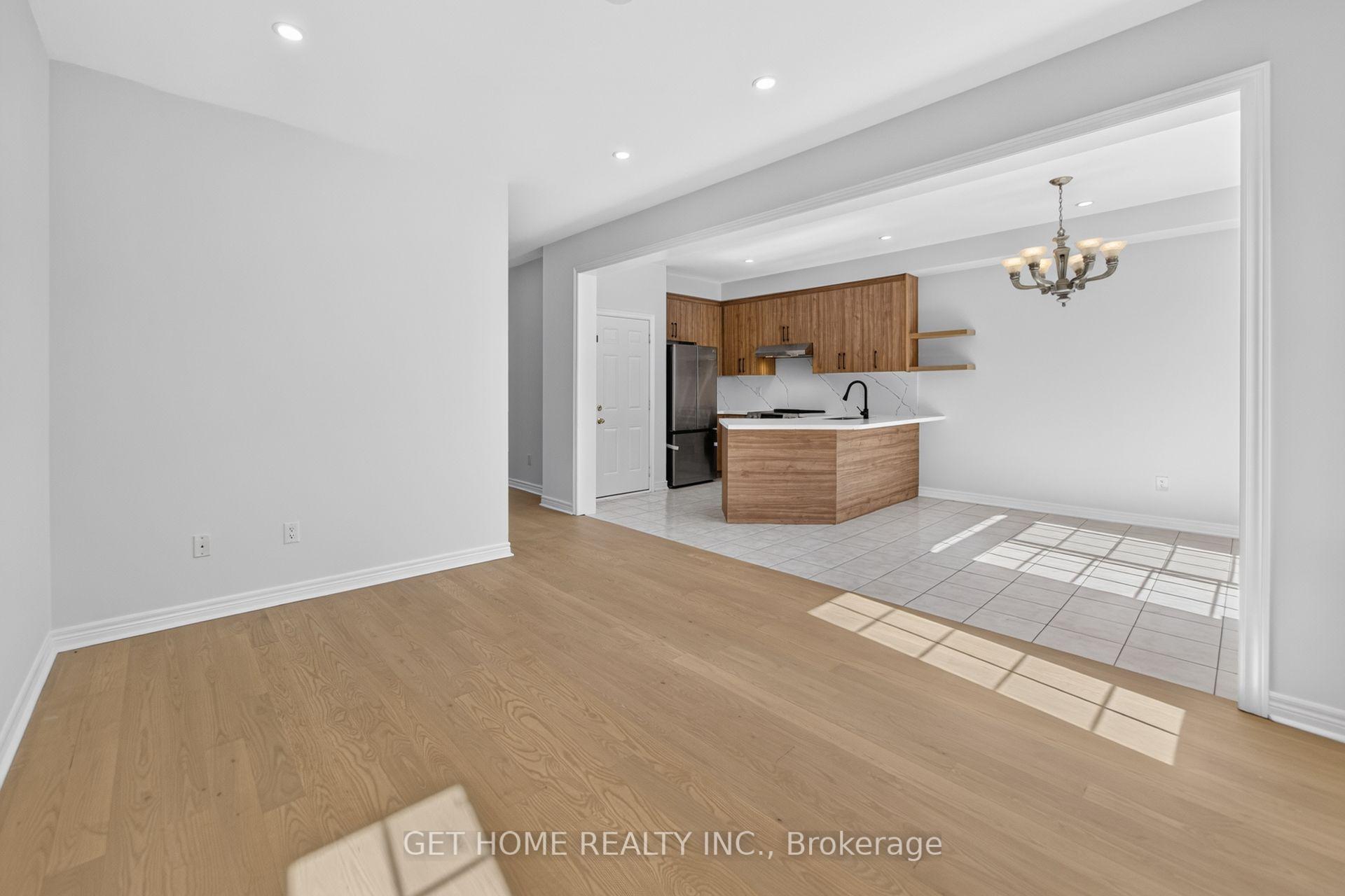 Photo 16 of 3 Callalily Road, Brampton, Northwest Sandalwood Parkway — HOMEH