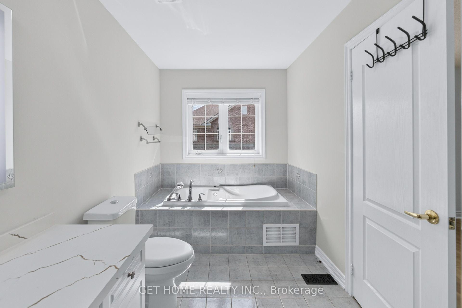 Photo 39 of 3 Callalily Road, Brampton, Northwest Sandalwood Parkway — HOMEH