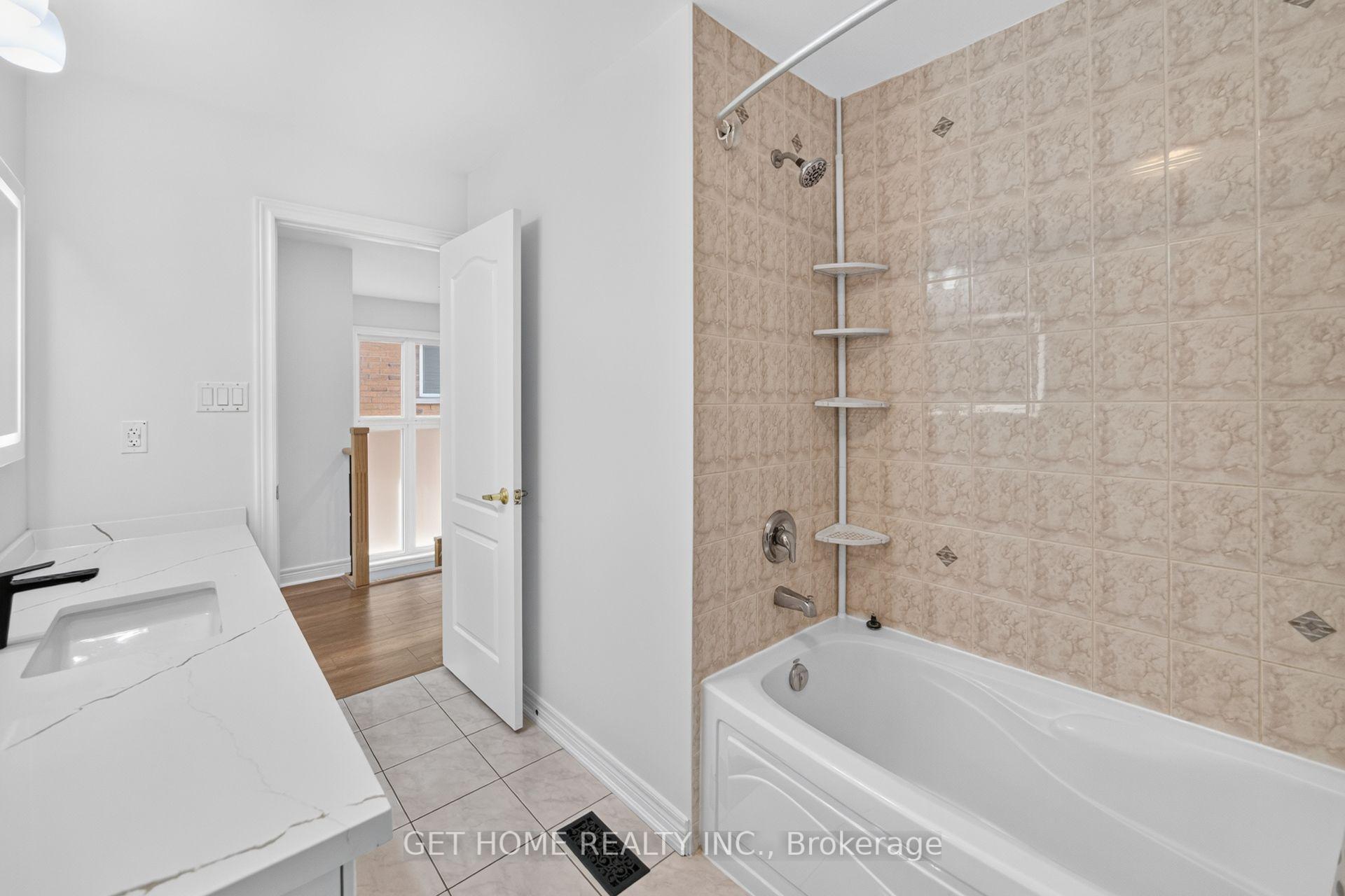 Photo 53 of 3 Callalily Road, Brampton, Northwest Sandalwood Parkway — HOMEH