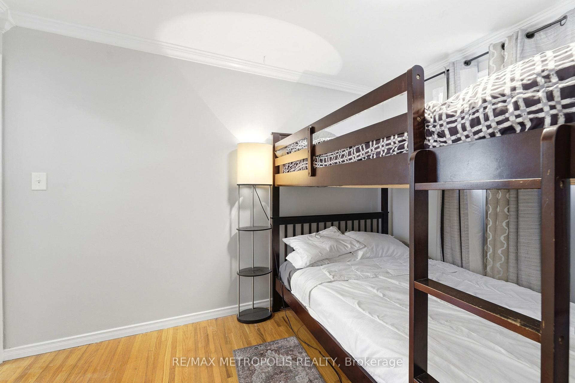 Photo 15 of Unit UPPER, 5 Mccammon Street, Brant, Paris — HOMEH