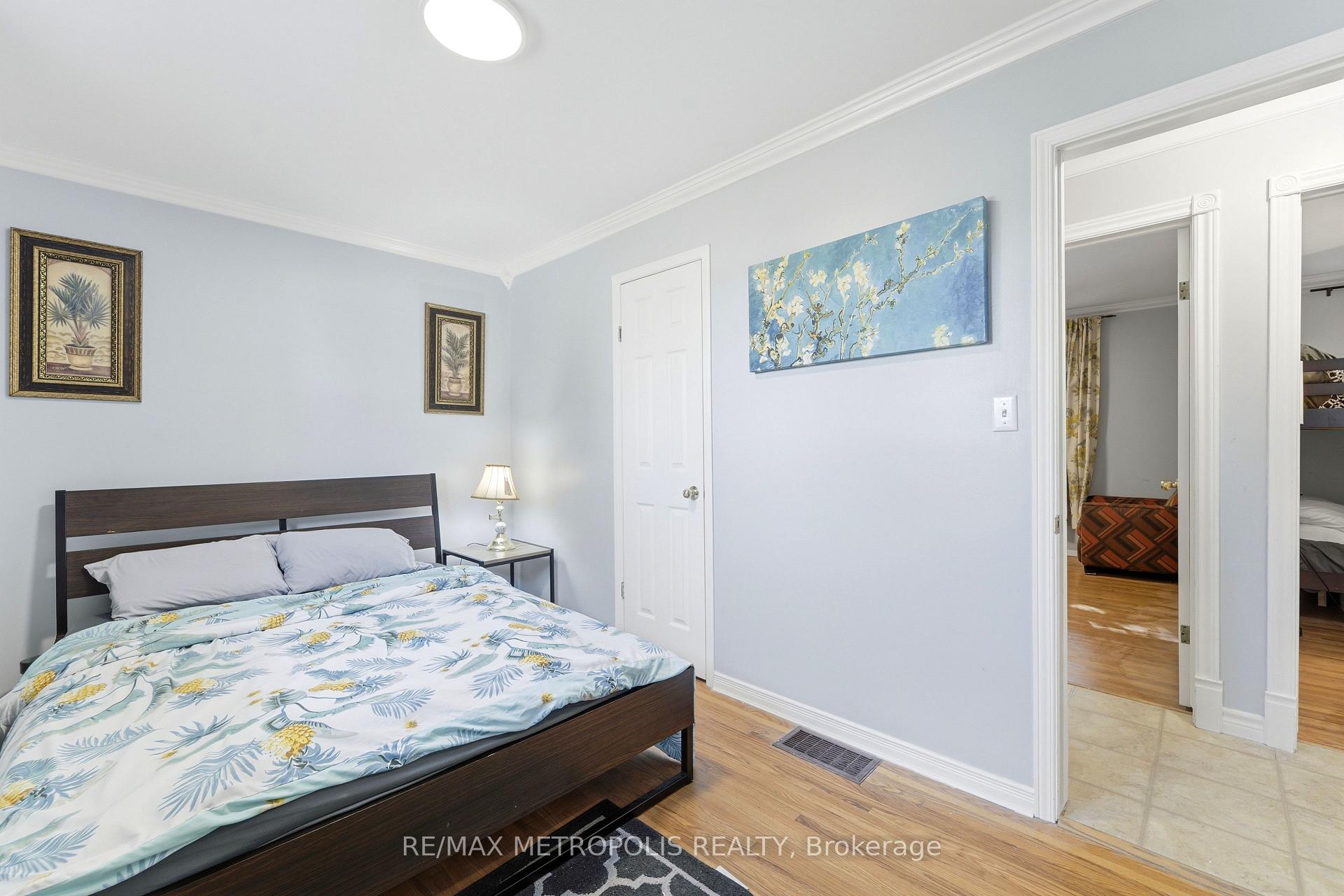 Photo 20 of Unit UPPER, 5 Mccammon Street, Brant, Paris — HOMEH