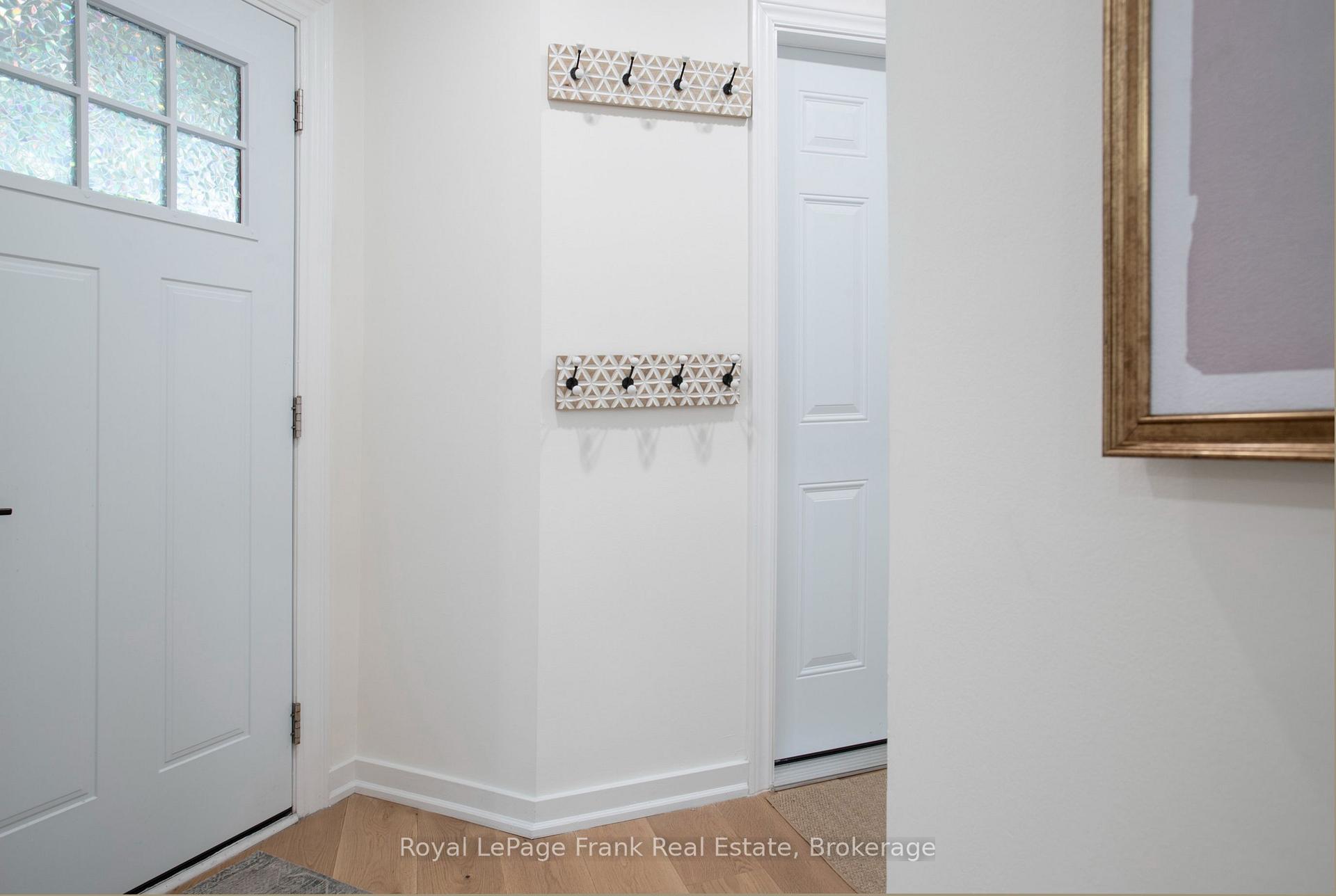 Photo 6 of 37 Angus Drive, Ajax, Central — HOMEH