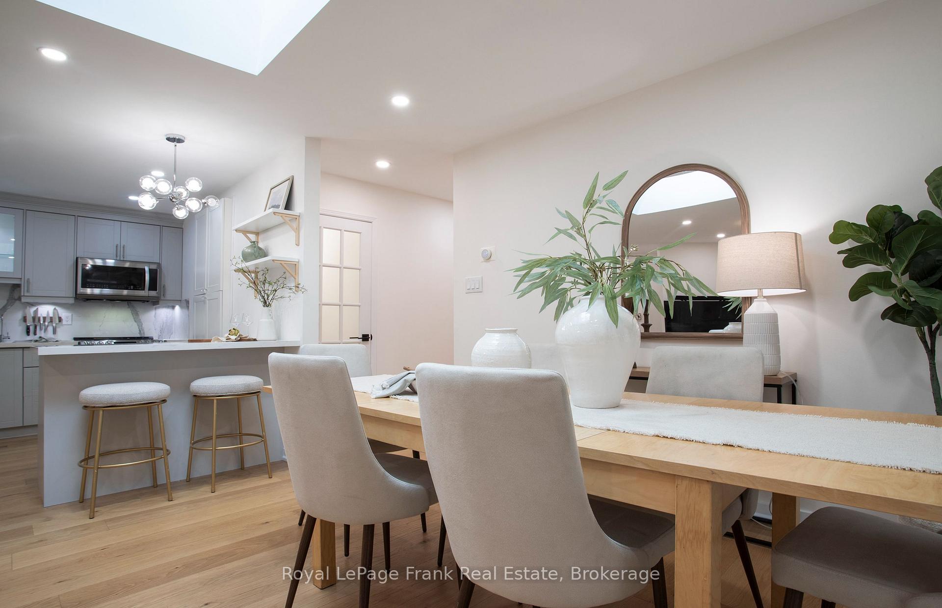 Photo 16 of 37 Angus Drive, Ajax, Central — HOMEH