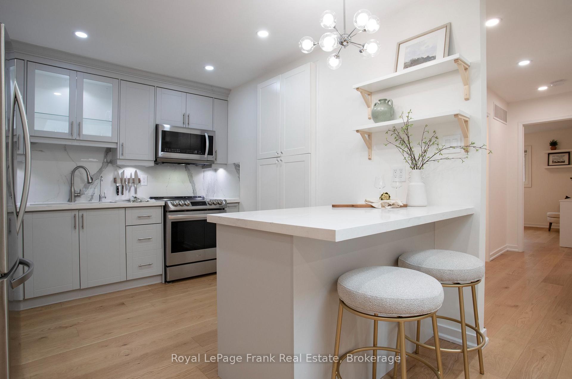 Photo 19 of 37 Angus Drive, Ajax, Central — HOMEH