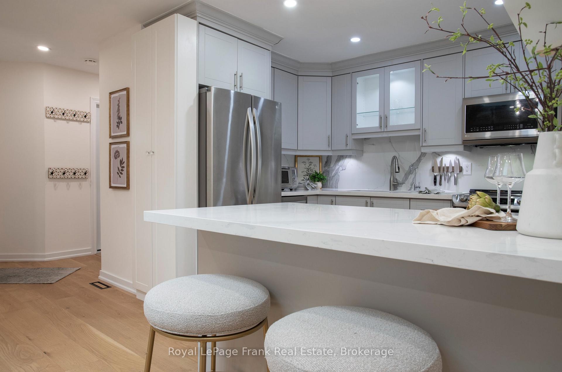 Photo 20 of 37 Angus Drive, Ajax, Central — HOMEH