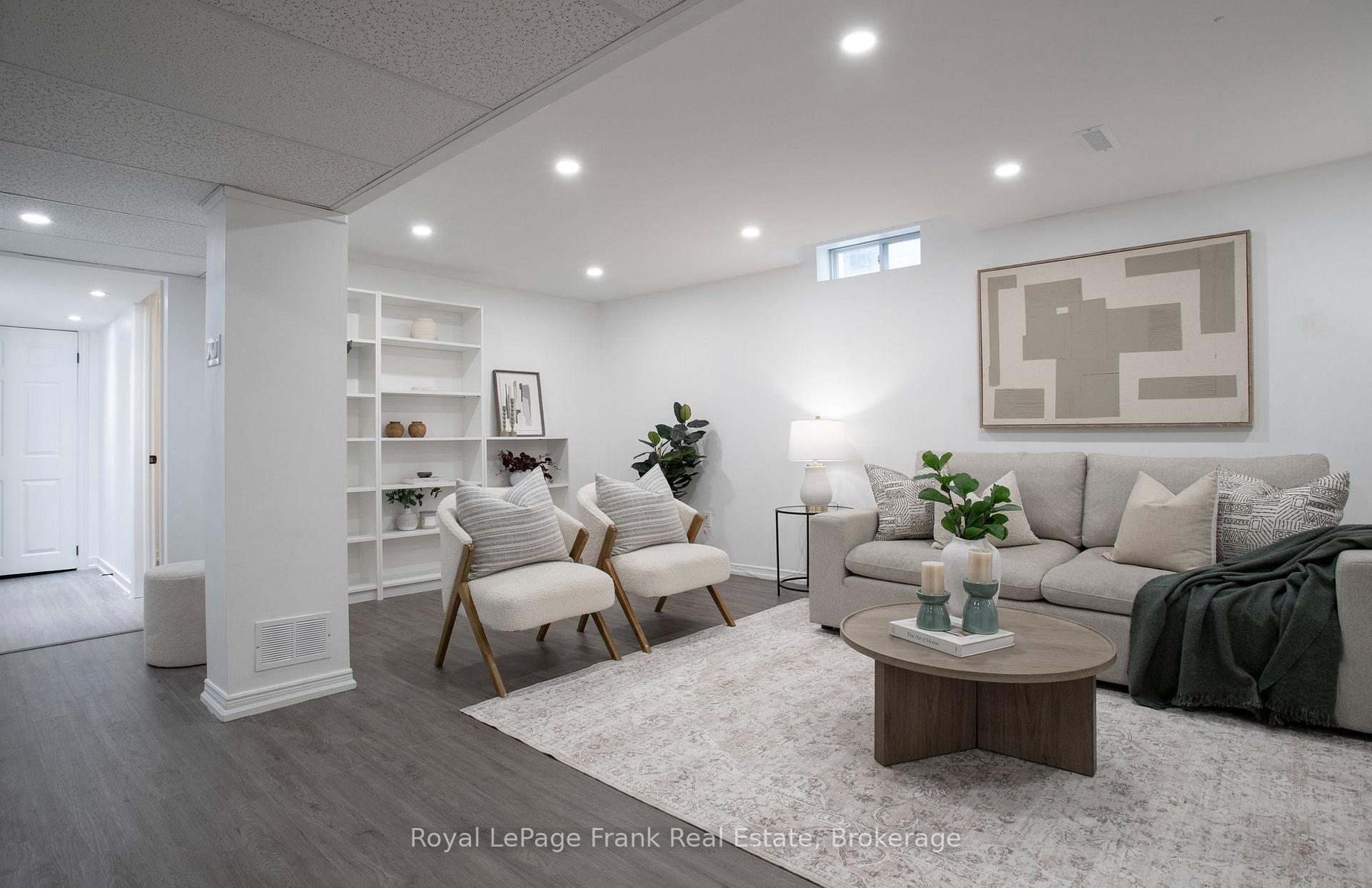 Photo 41 of 37 Angus Drive, Ajax, Central — HOMEH