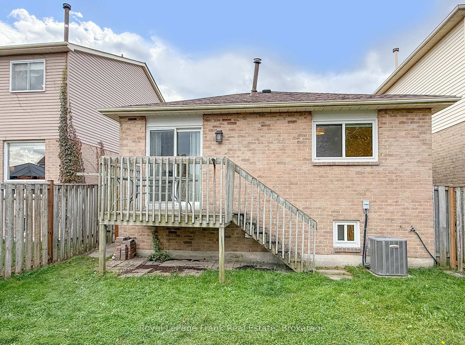 Photo 47 of 37 Angus Drive, Ajax, Central — HOMEH