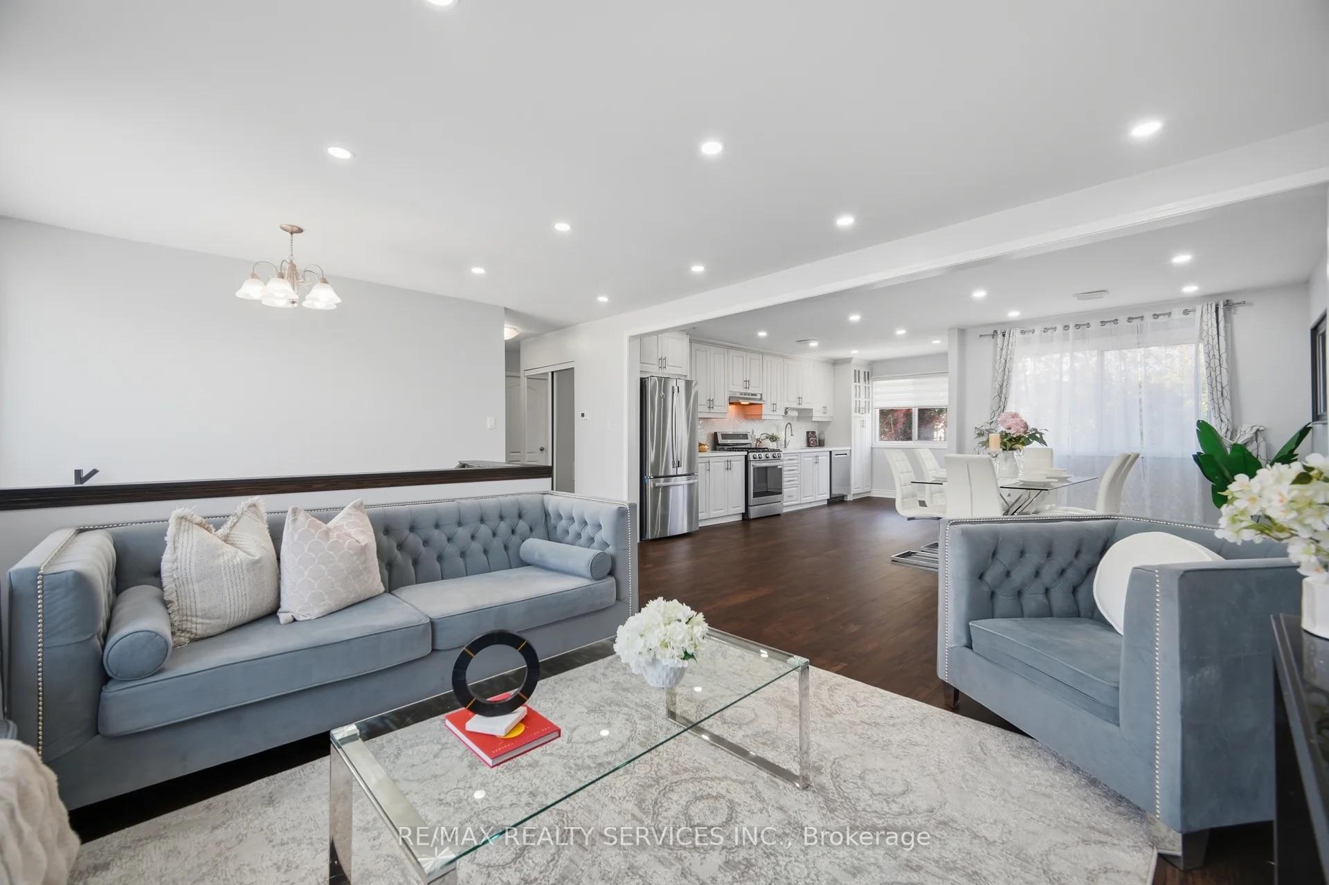 Photo 10 of 607 Woodward Avenue, Milton, Dorset Park — HOMEH