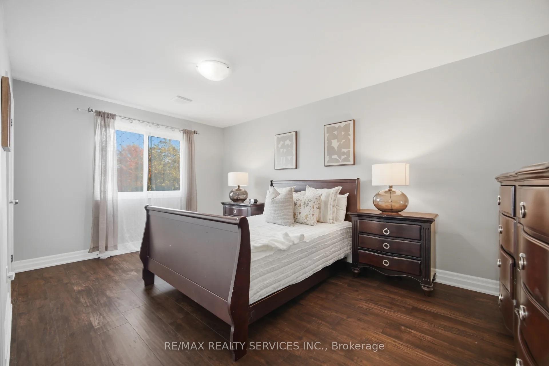 Photo 19 of 607 Woodward Avenue, Milton, Dorset Park — HOMEH