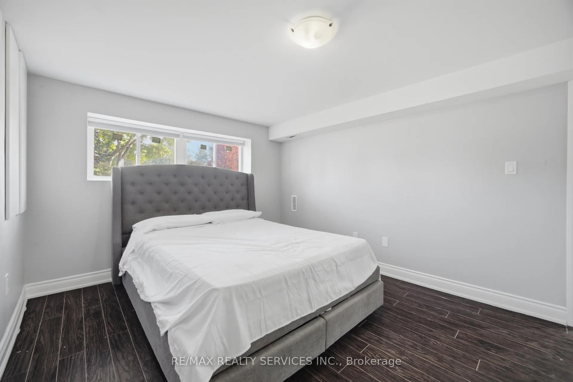 Photo 41 of 607 Woodward Avenue, Milton, Dorset Park — HOMEH