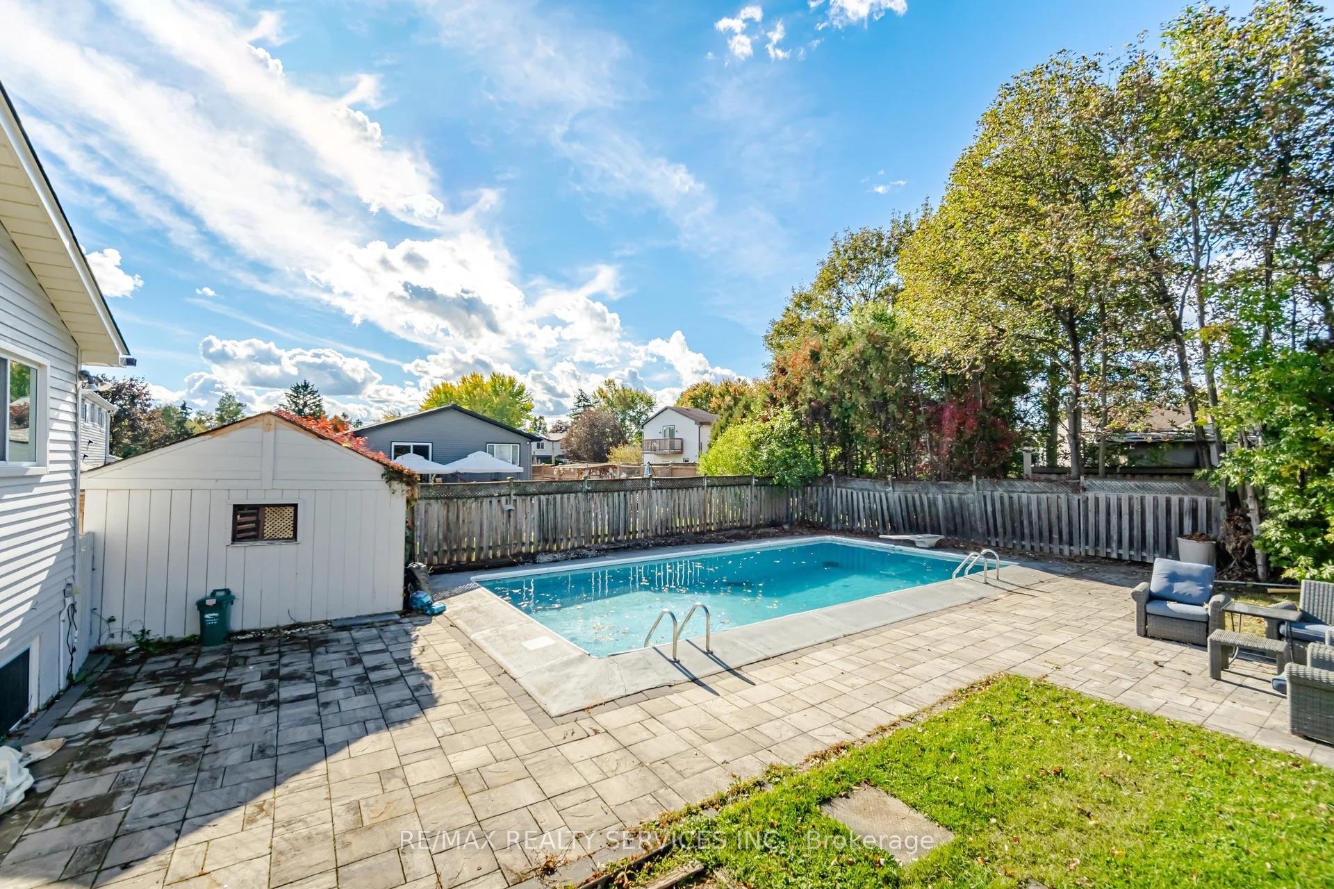 Photo 45 of 607 Woodward Avenue, Milton, Dorset Park — HOMEH