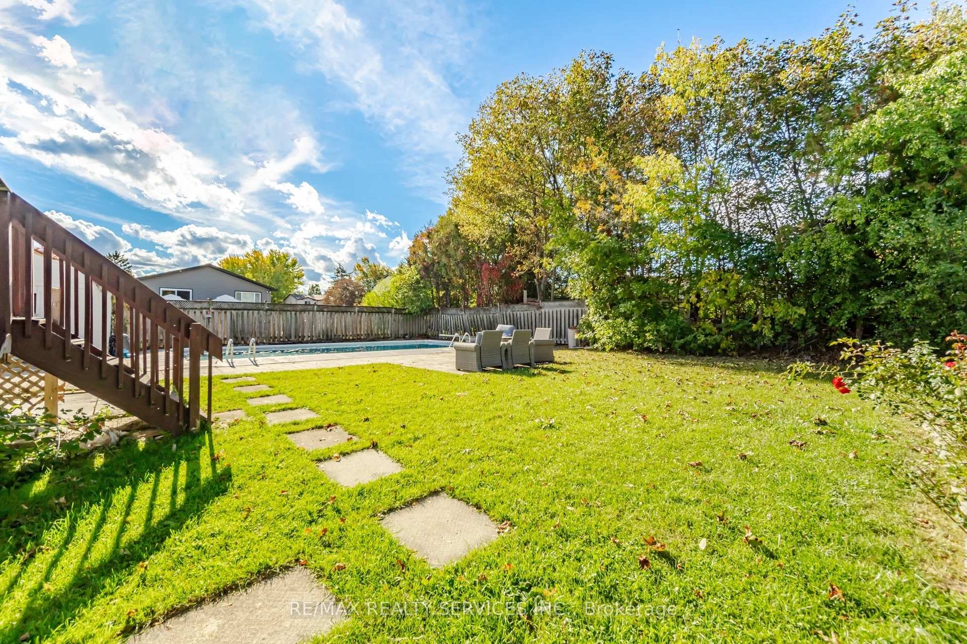 Photo 46 of 607 Woodward Avenue, Milton, Dorset Park — HOMEH