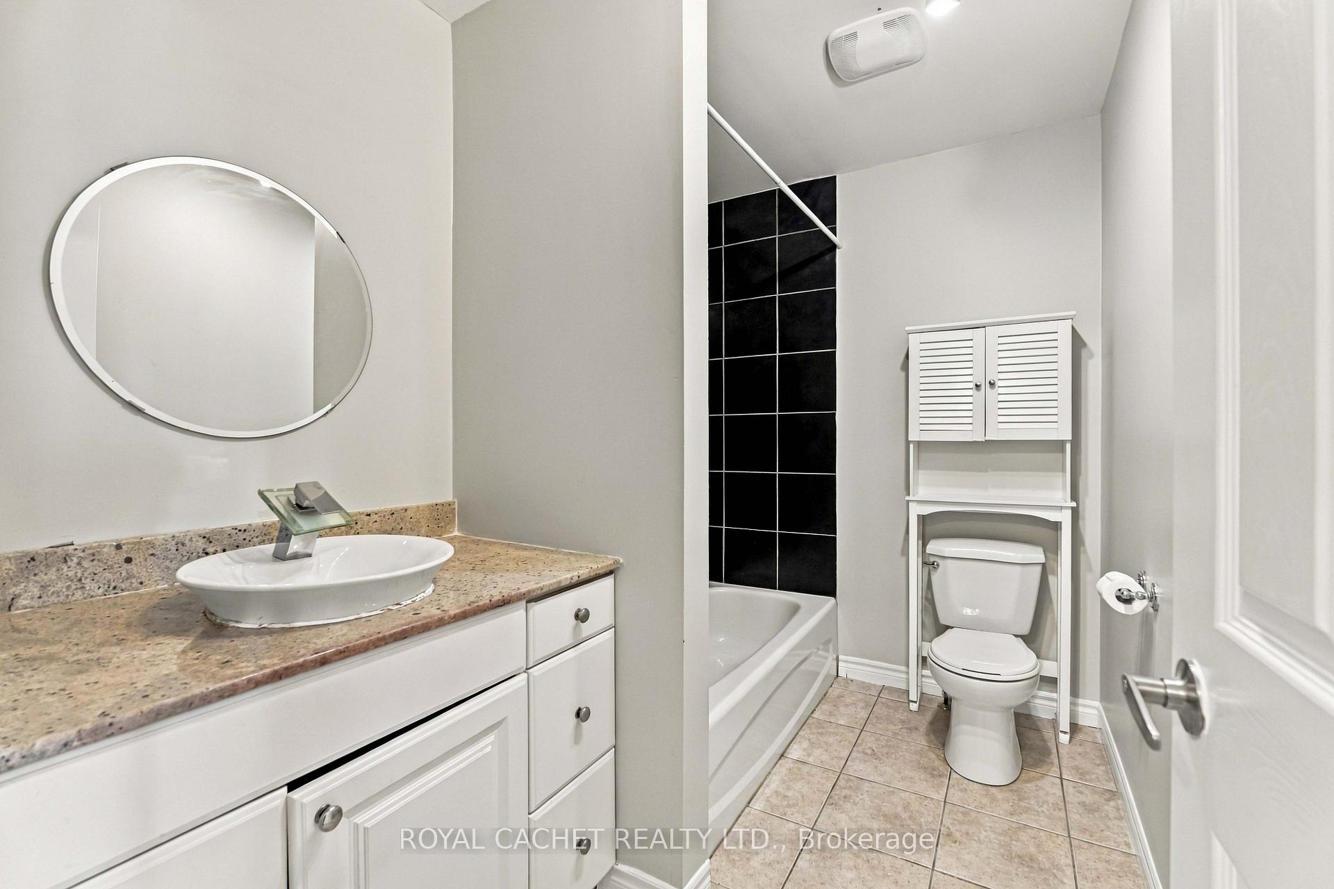 Photo 14 of Unit 44, 39 Pinewoods Drive, Hamilton, Stoney Creek Mountain — HOMEH