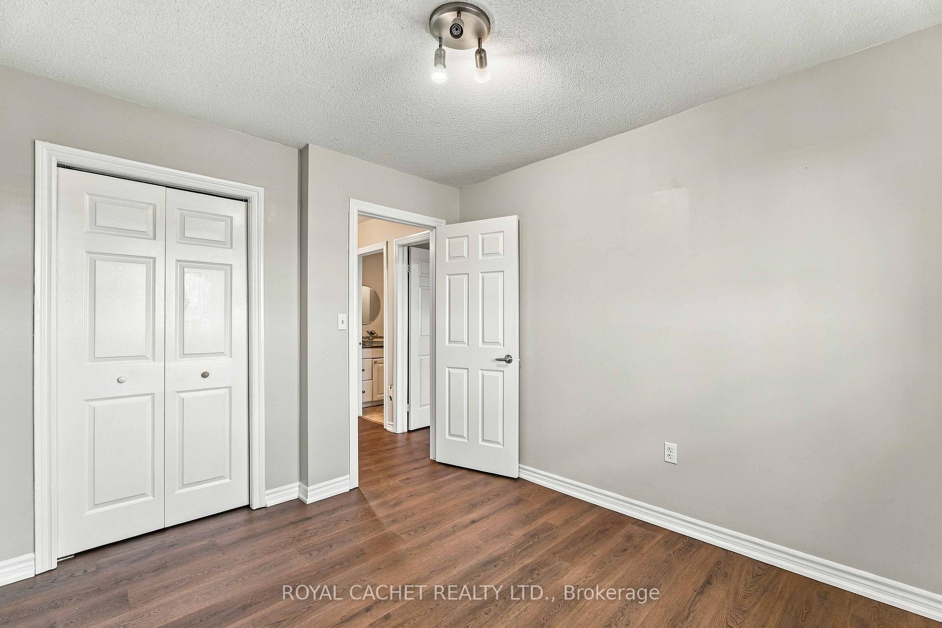Photo 16 of Unit 44, 39 Pinewoods Drive, Hamilton, Stoney Creek Mountain — HOMEH